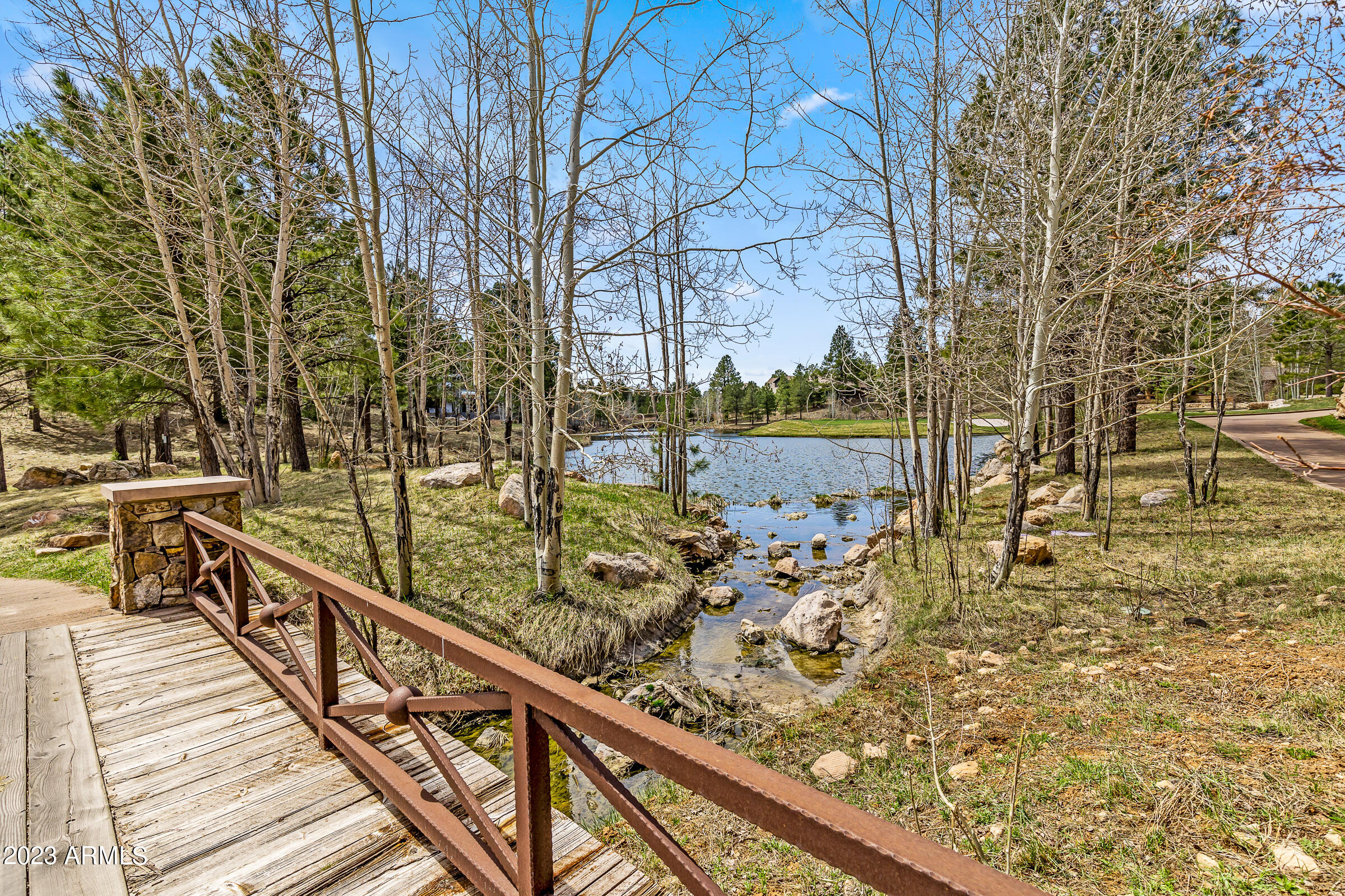 THE ESTATES AT PINE CANYON UNIT 1 LOT 42 - Residential