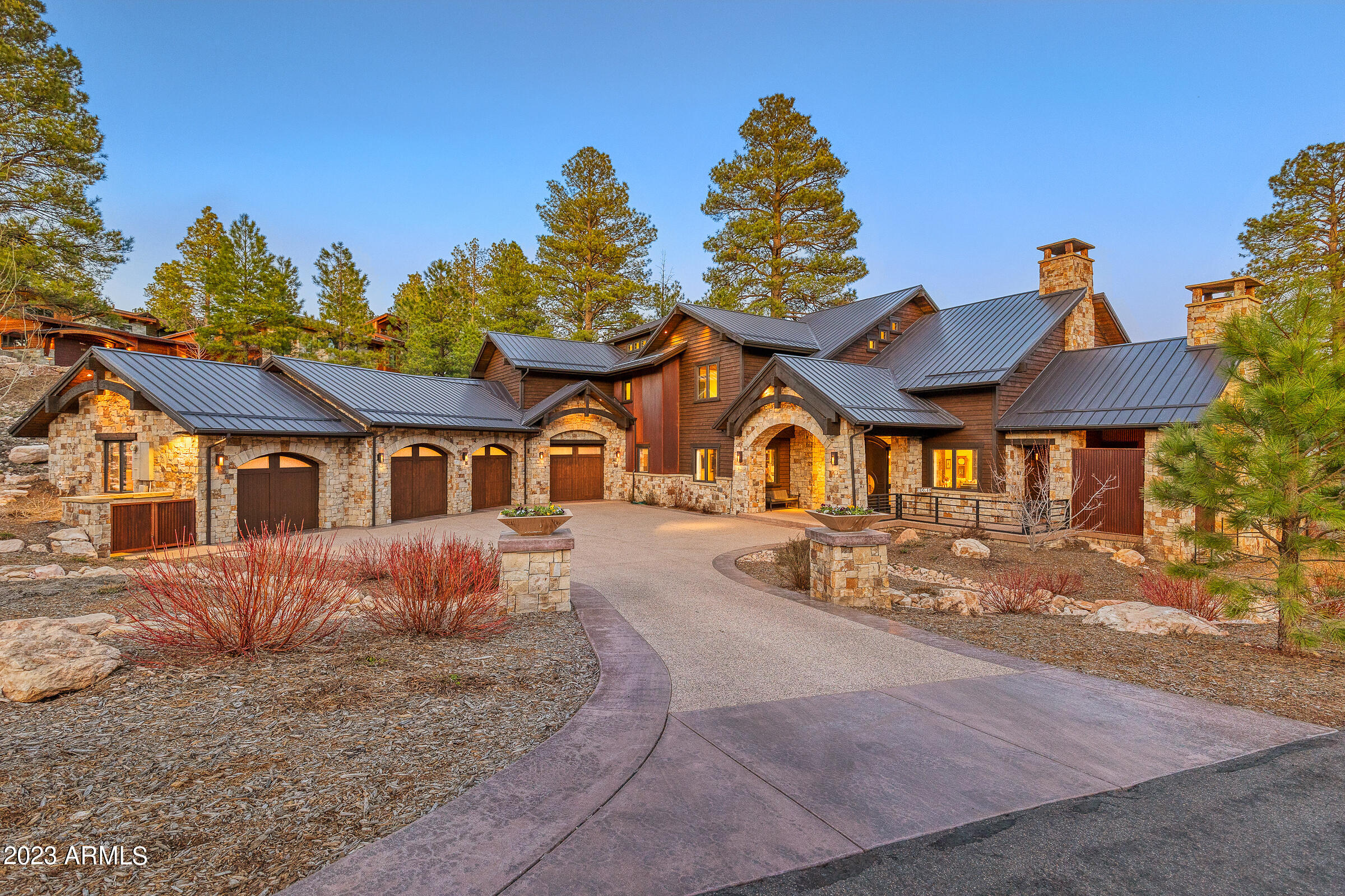 THE ESTATES AT PINE CANYON UNIT 1 LOT 42 - Residential
