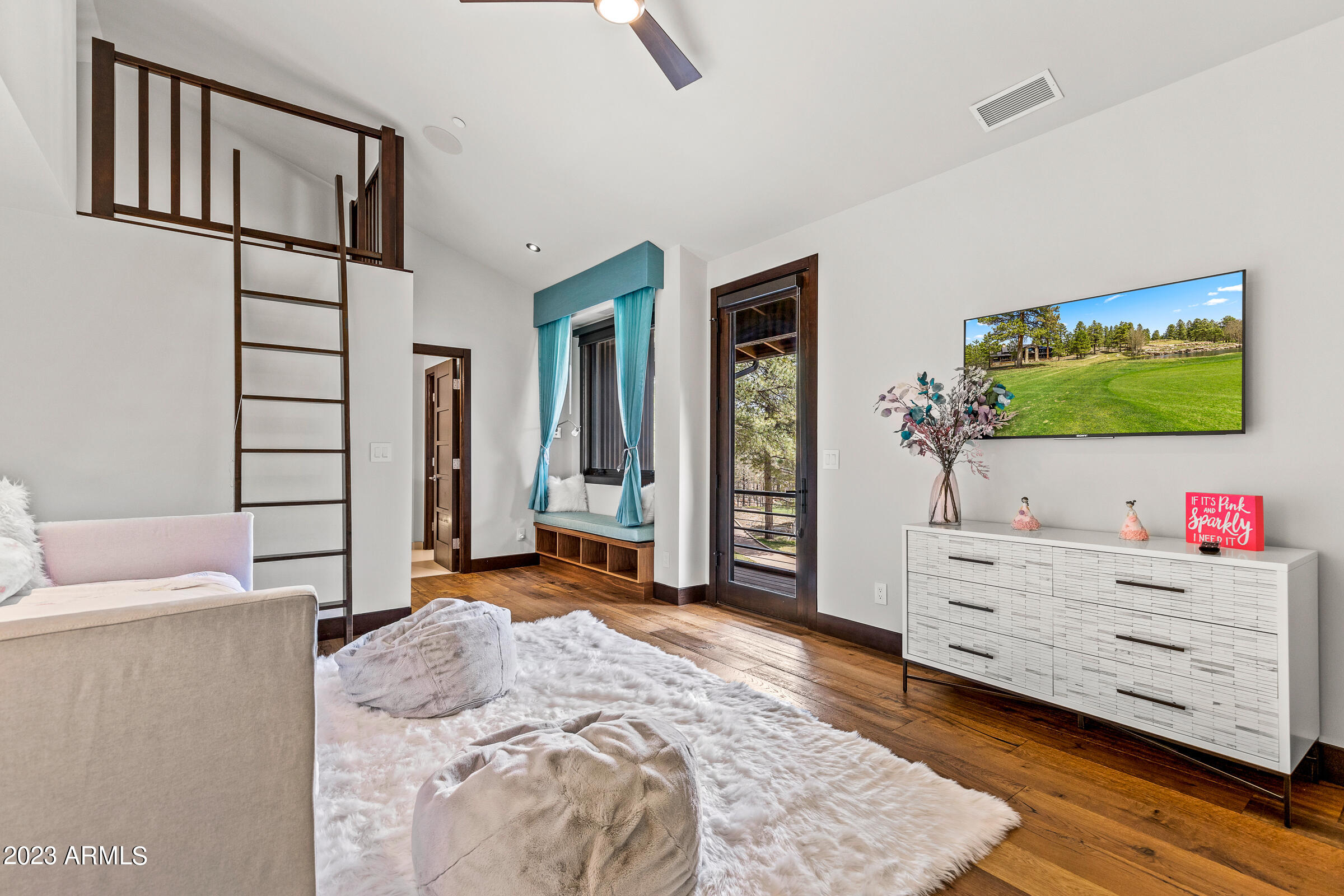 THE ESTATES AT PINE CANYON UNIT 1 LOT 42 - Residential