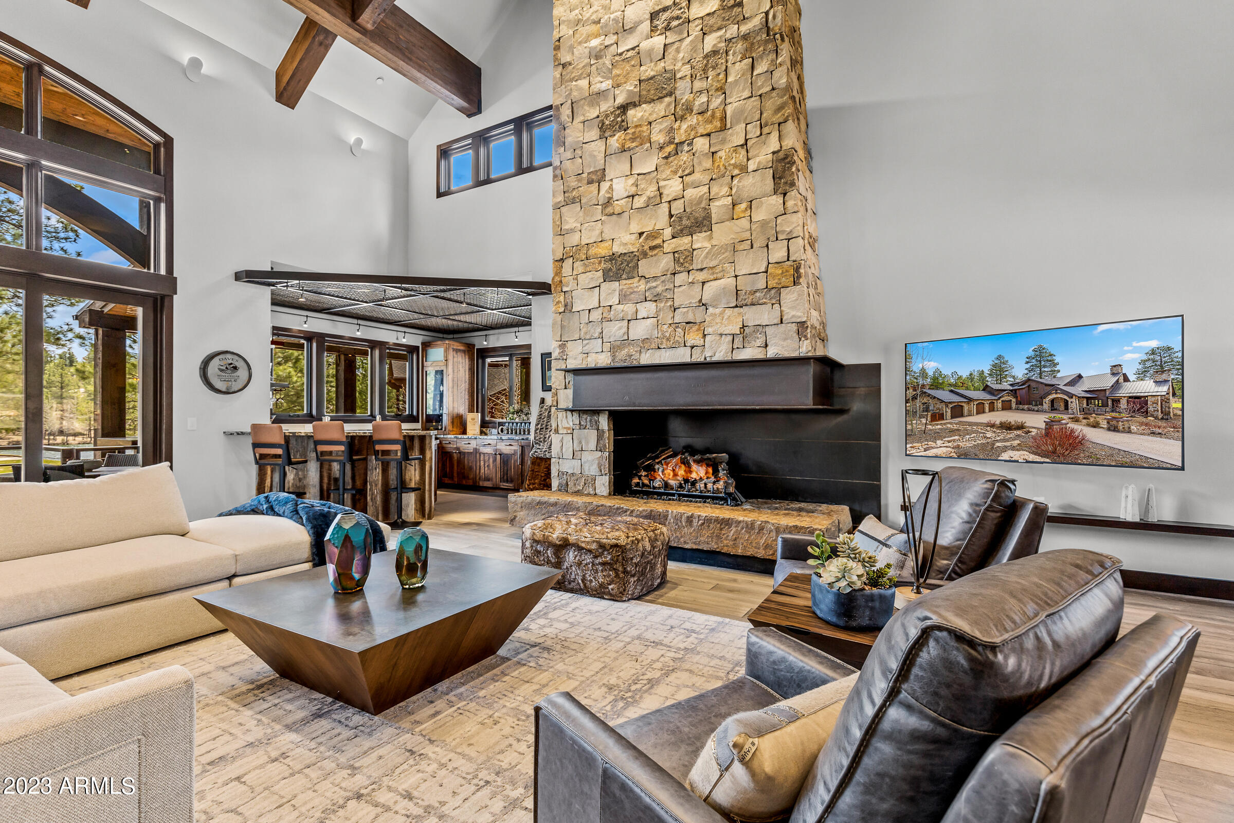 THE ESTATES AT PINE CANYON UNIT 1 LOT 42 - Residential