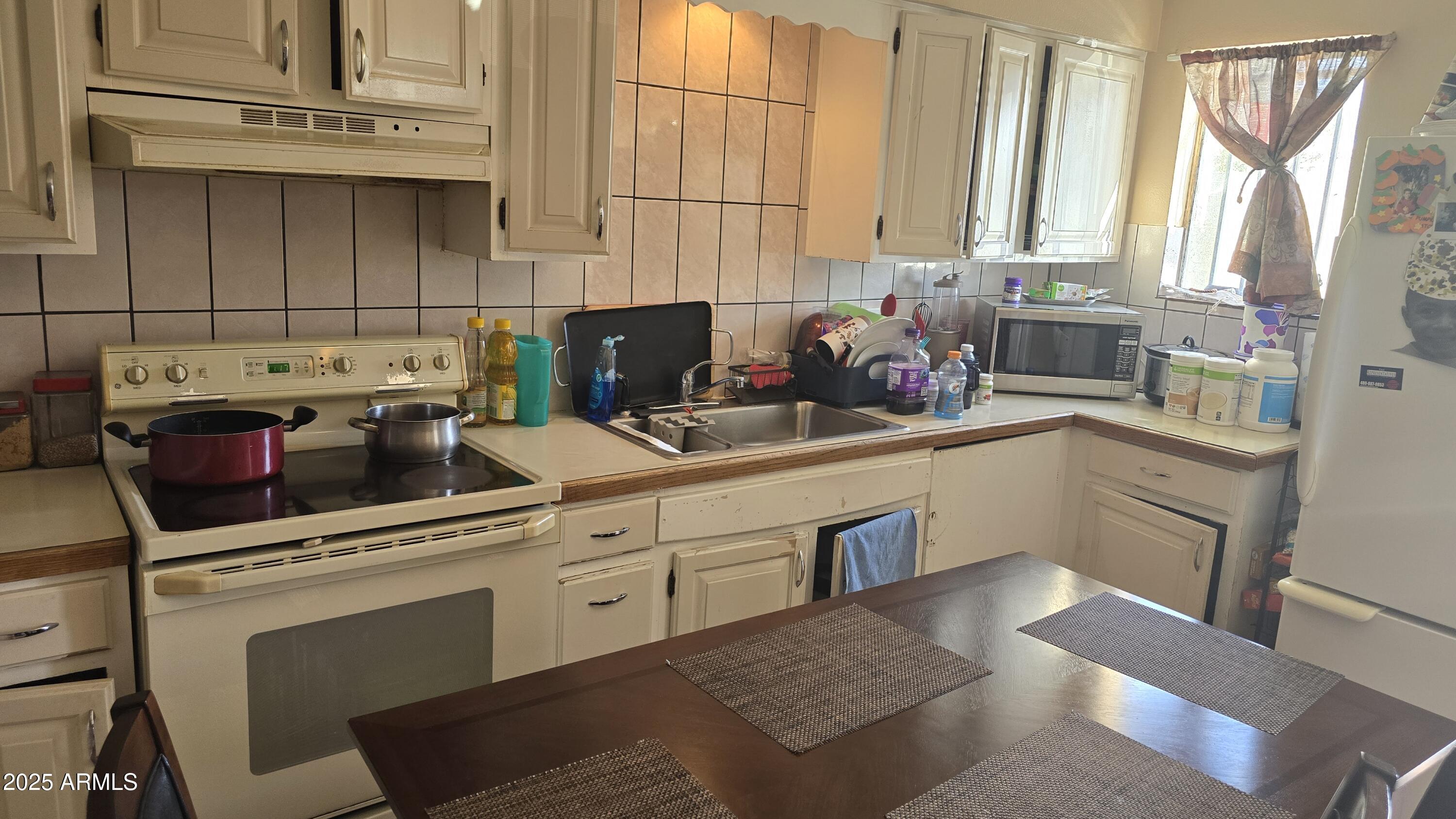 NICELY PLACE - Residential Income