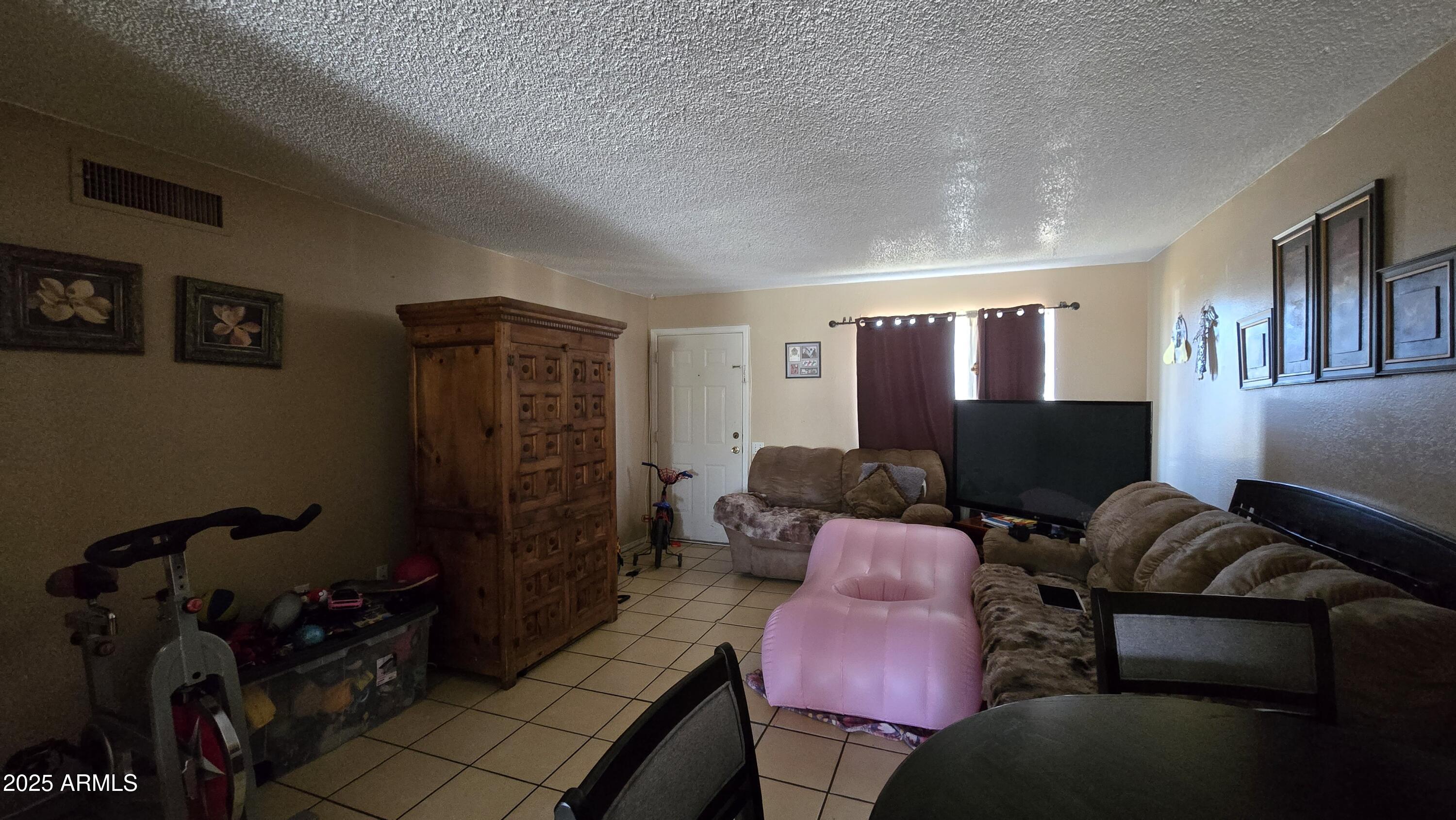 NICELY PLACE - Residential Income