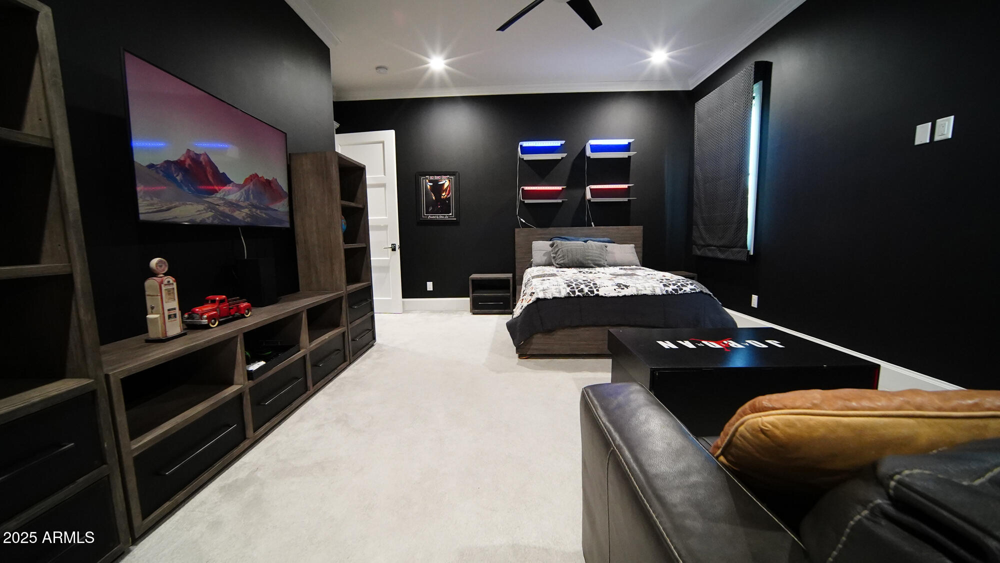 SANTAN LAKESIDE ESTATES AMD - Residential