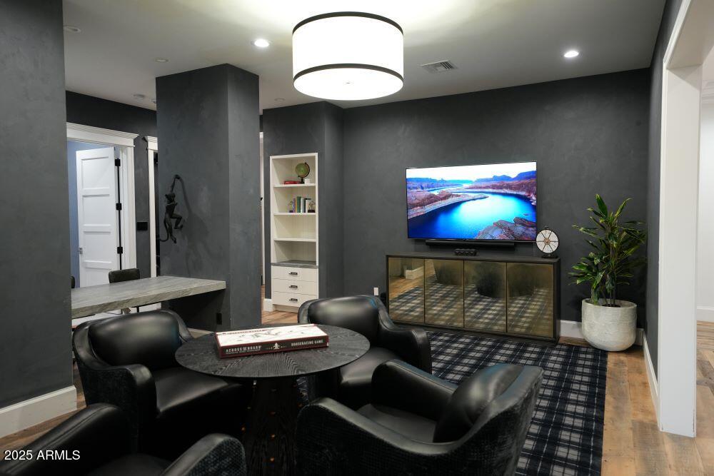 SANTAN LAKESIDE ESTATES AMD - Residential