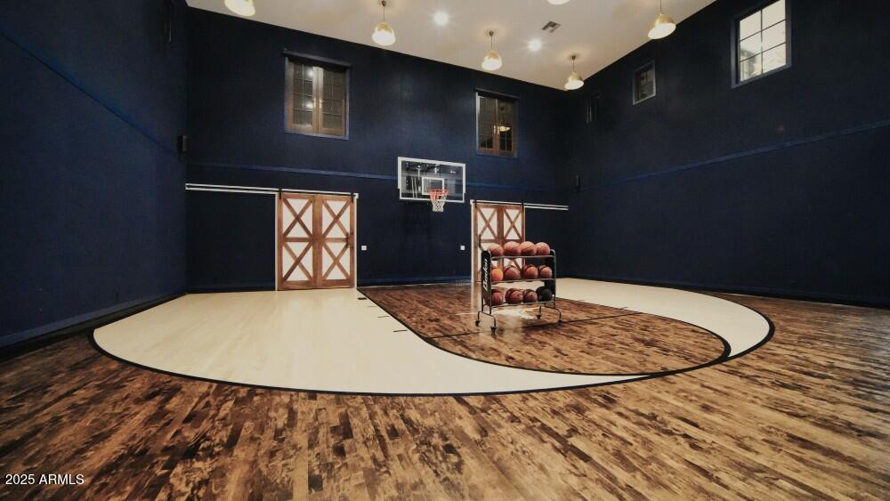 SANTAN LAKESIDE ESTATES AMD - Residential