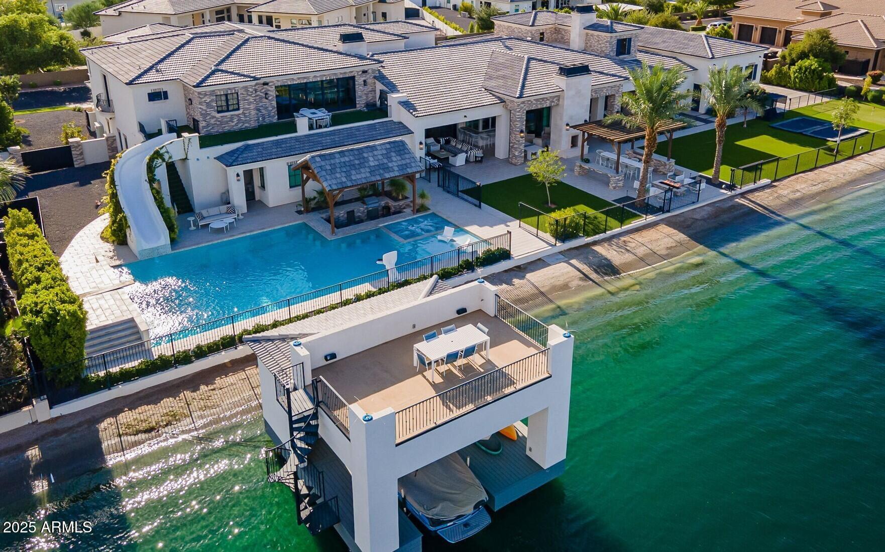 SANTAN LAKESIDE ESTATES AMD - Residential