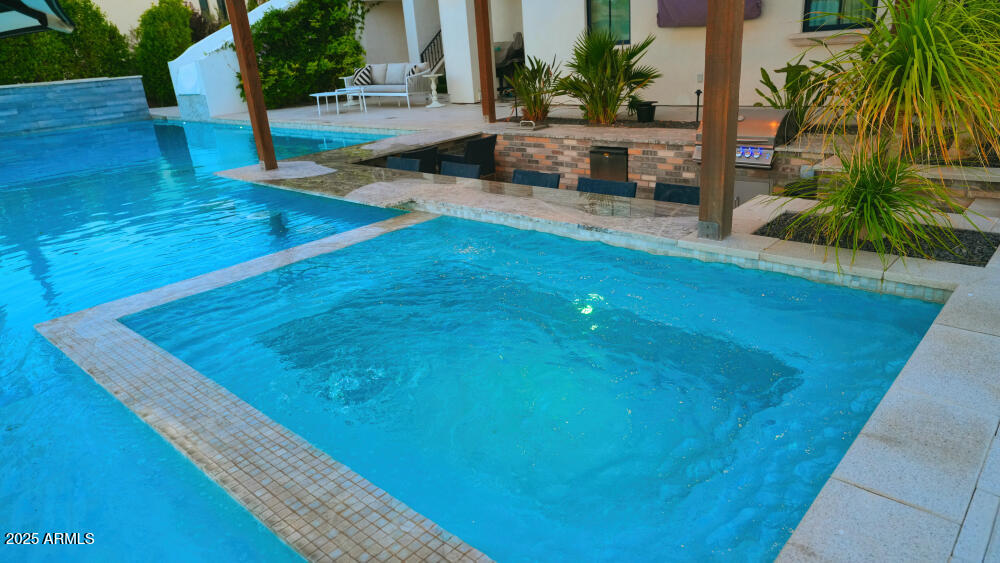 SANTAN LAKESIDE ESTATES AMD - Residential