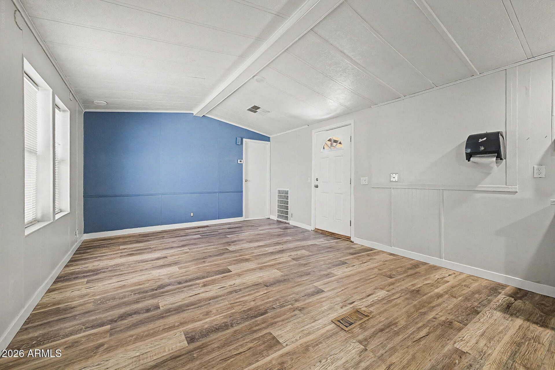 Paradise Groves Manufactured Home Park - Residential