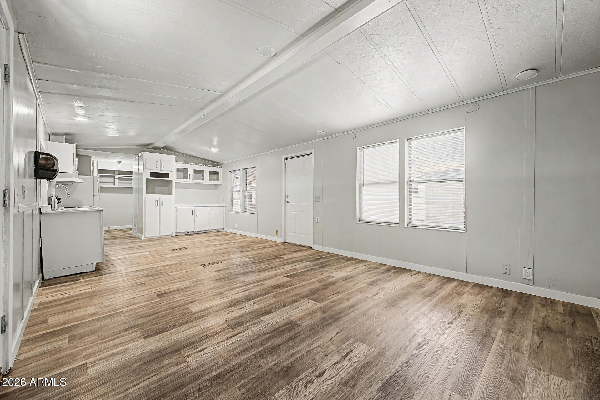Paradise Groves Manufactured Home Park - Residential