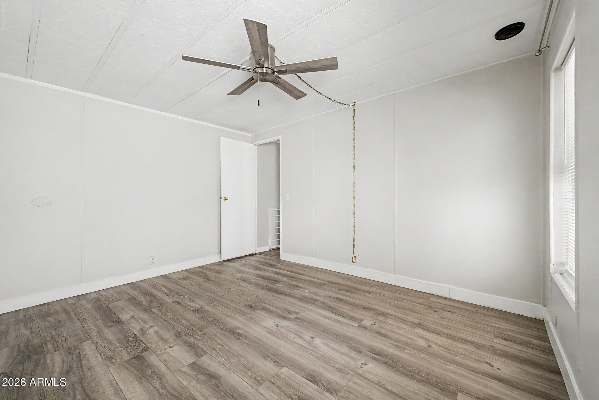 Paradise Groves Manufactured Home Park - Residential