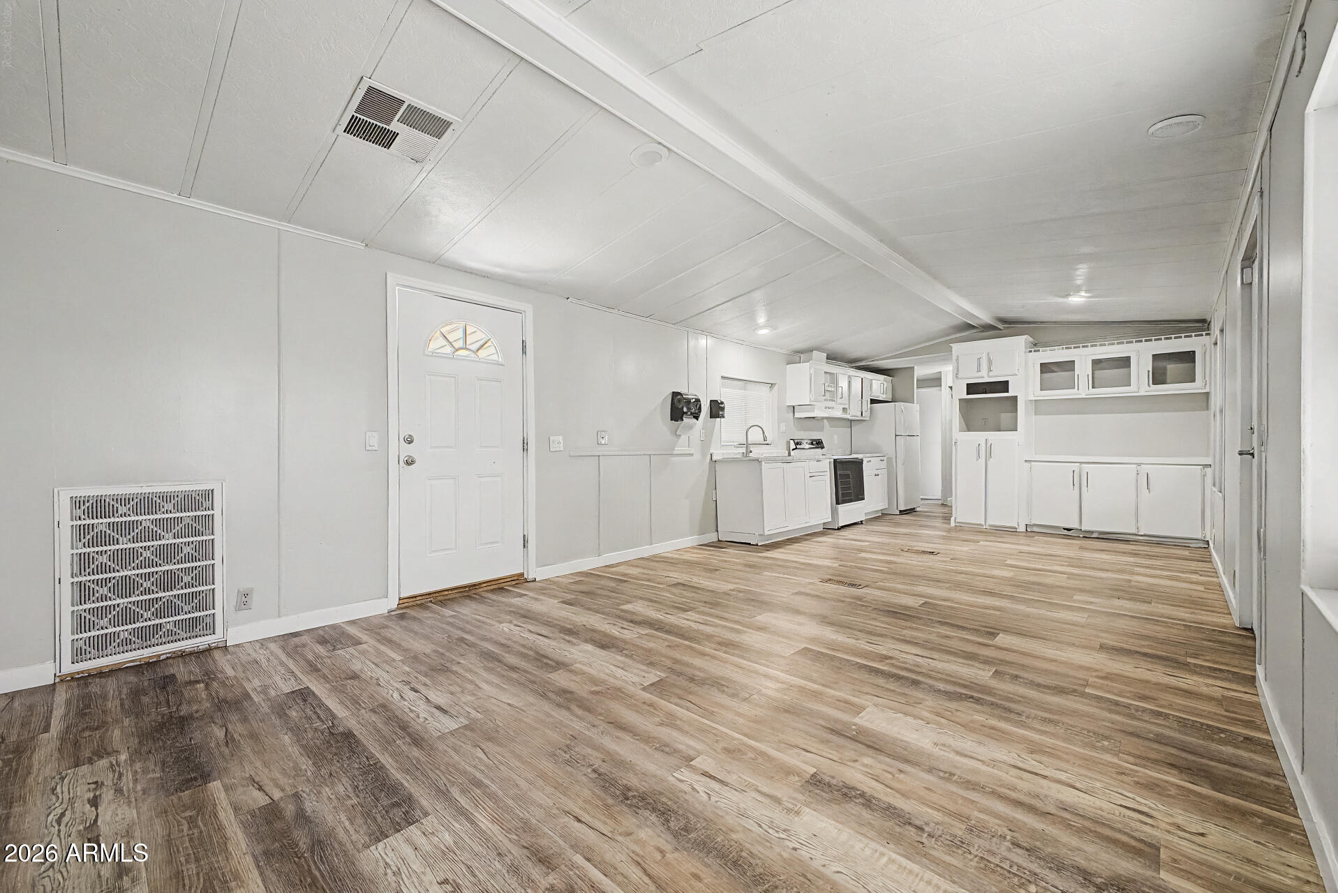 Paradise Groves Manufactured Home Park - Residential