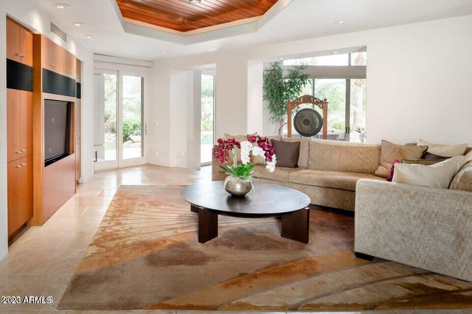 BILTMORE ESTATES - Residential