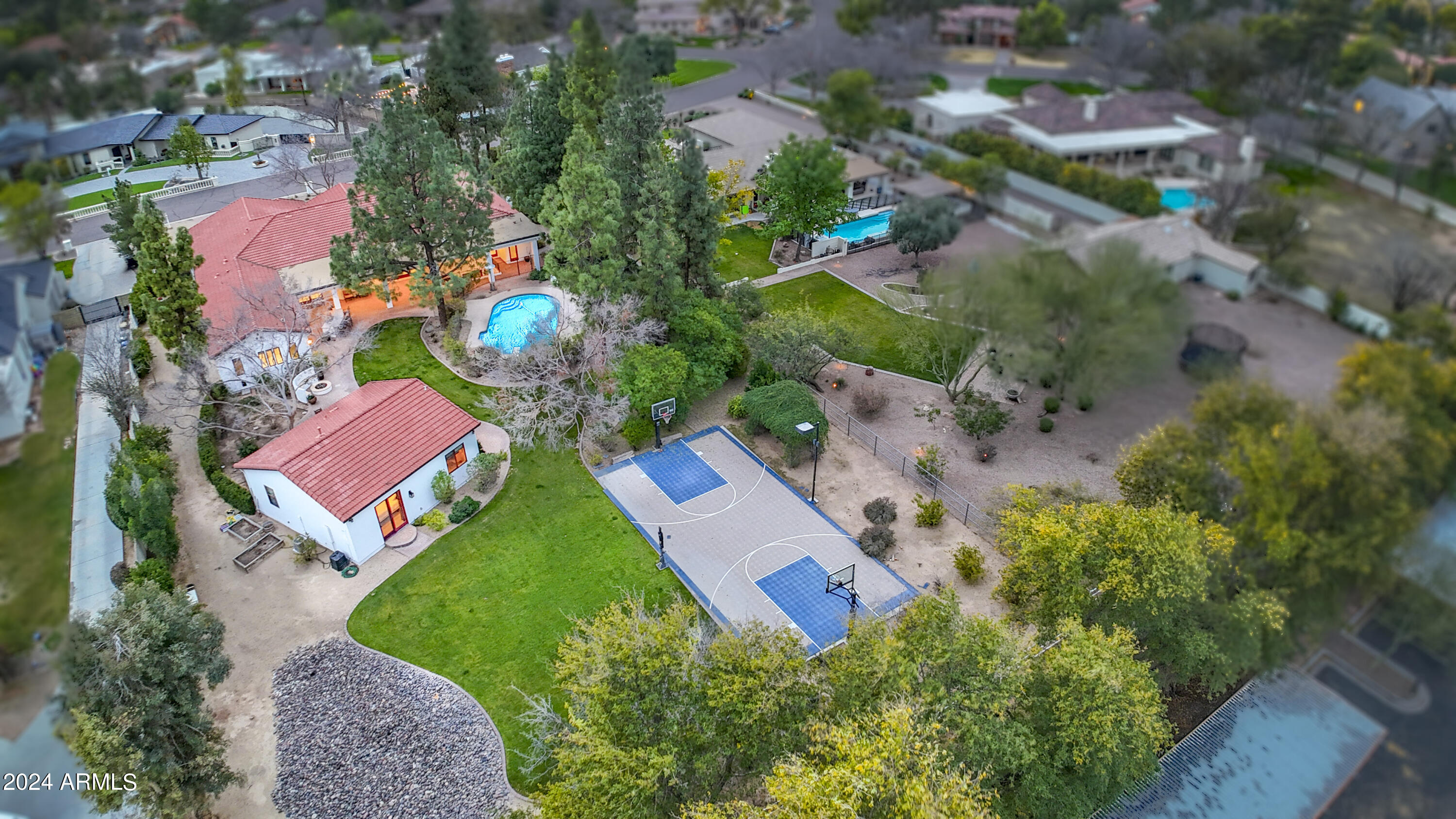 CIRCLE G RANCHES - Residential