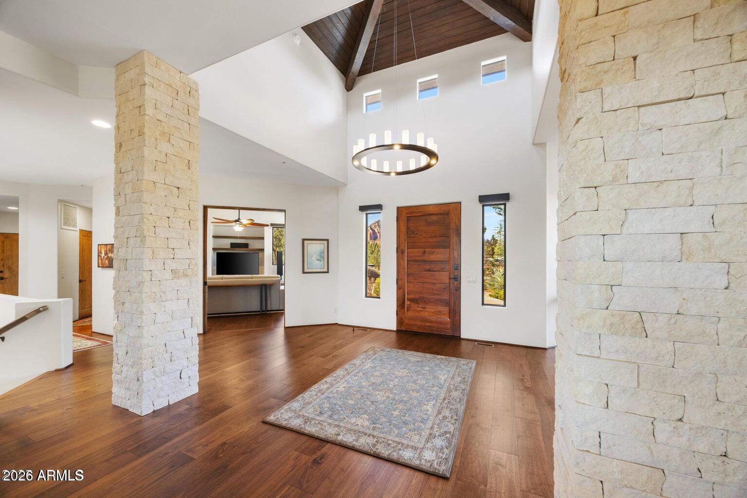 CASA CONTENTA - Residential