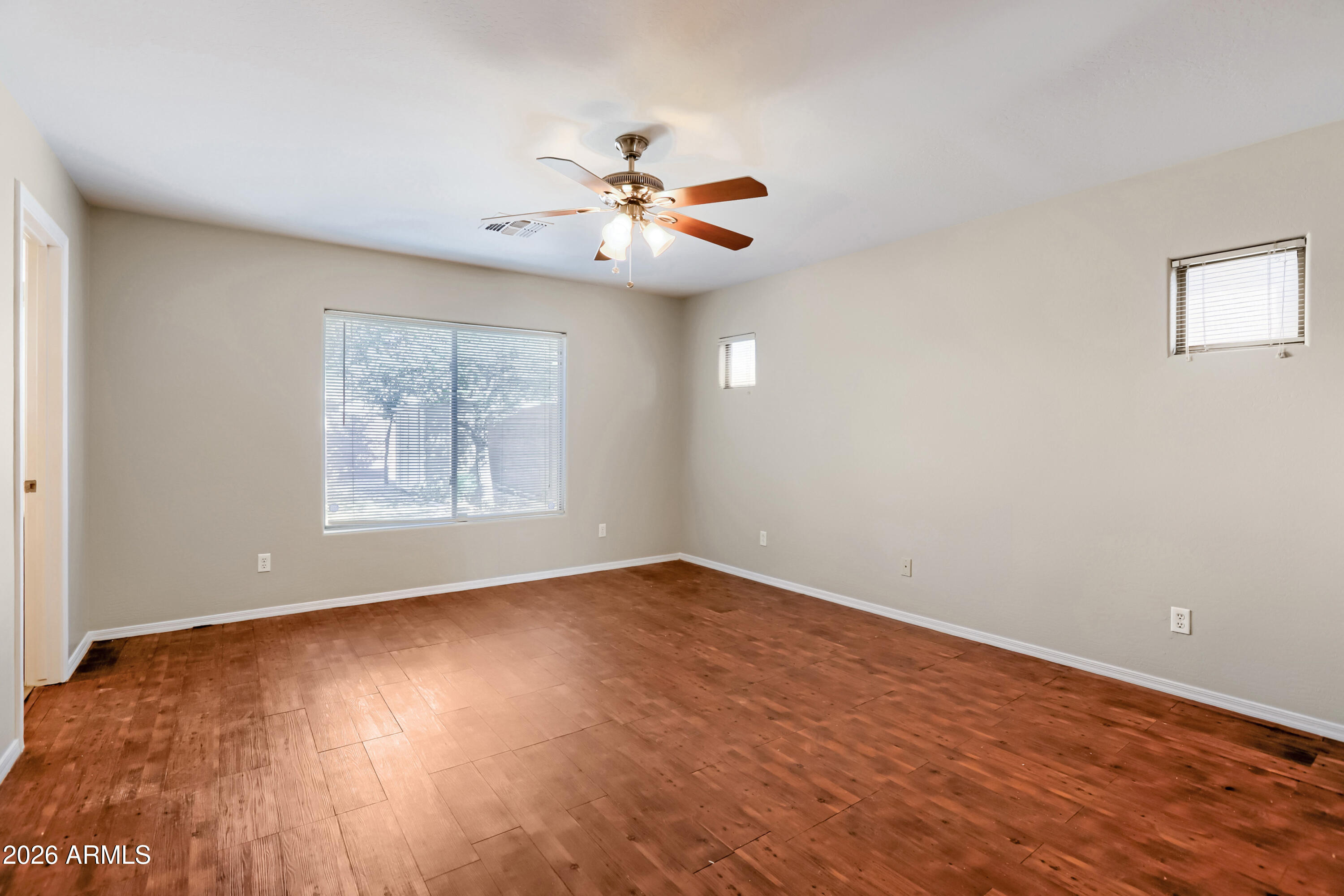 SENITA UNIT 1 - Residential