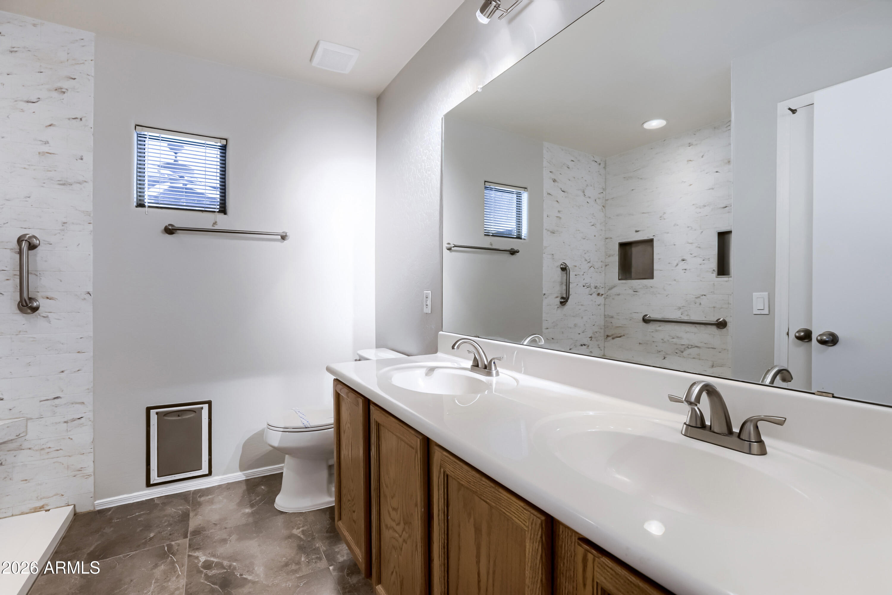SENITA UNIT 1 - Residential
