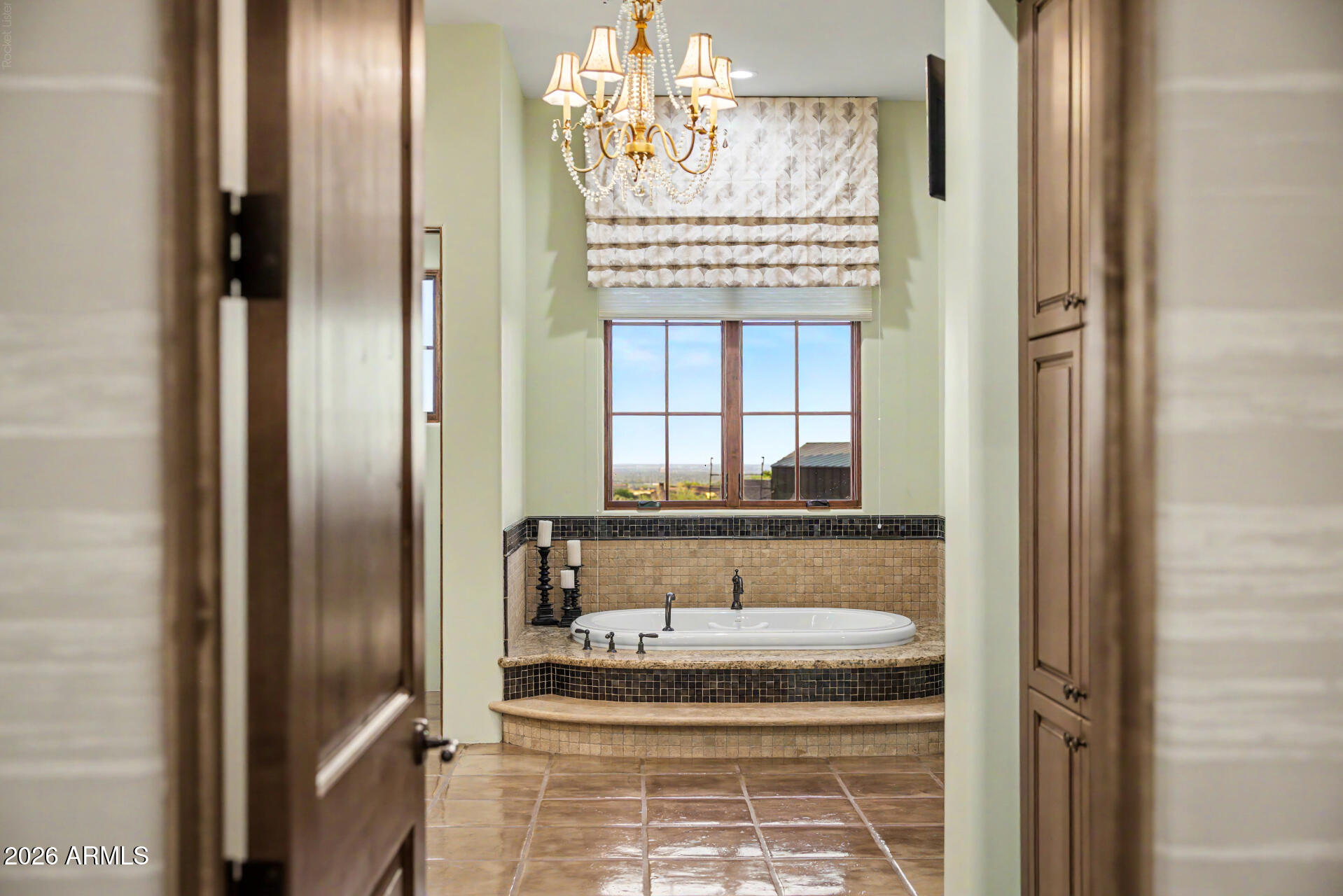 DC RANCH - Residential