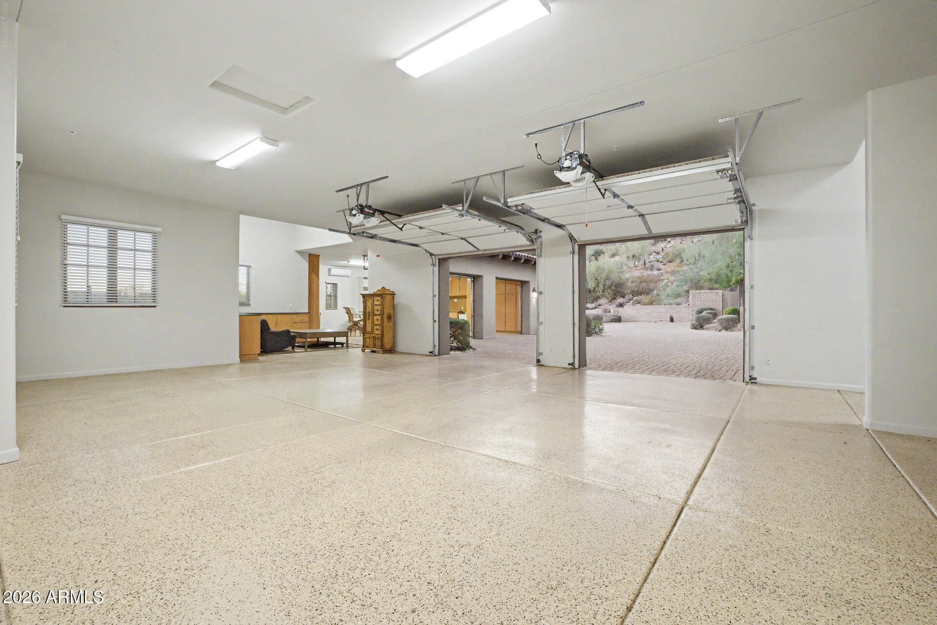 DC RANCH - Residential