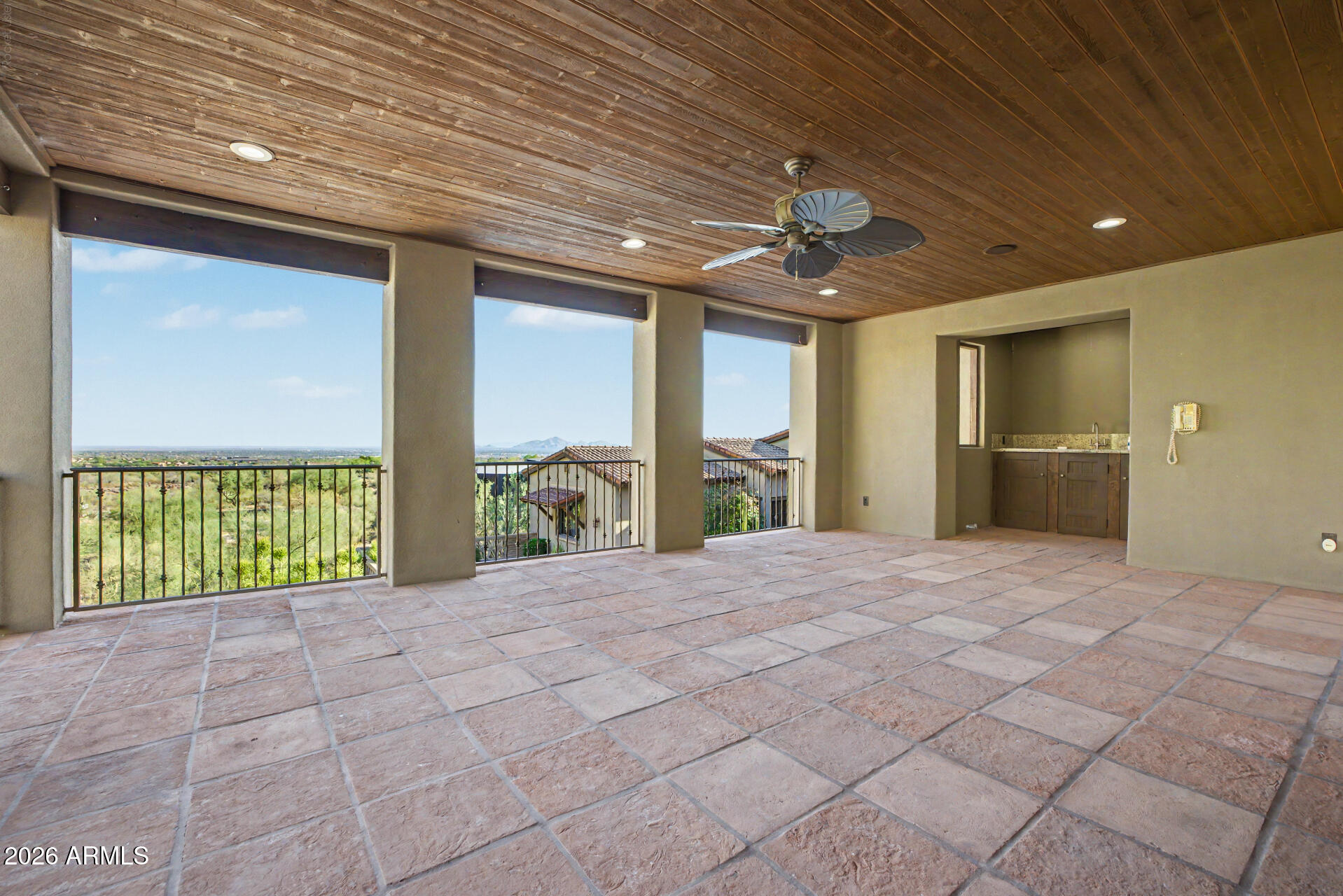 DC RANCH - Residential