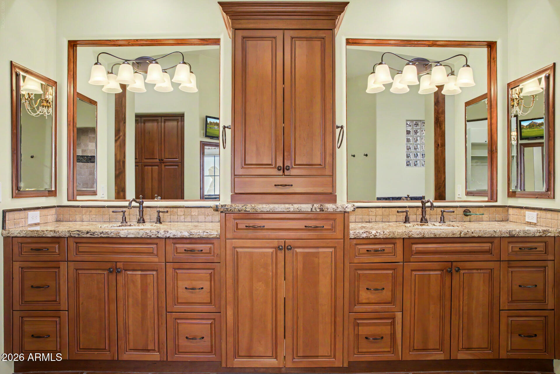 DC RANCH - Residential