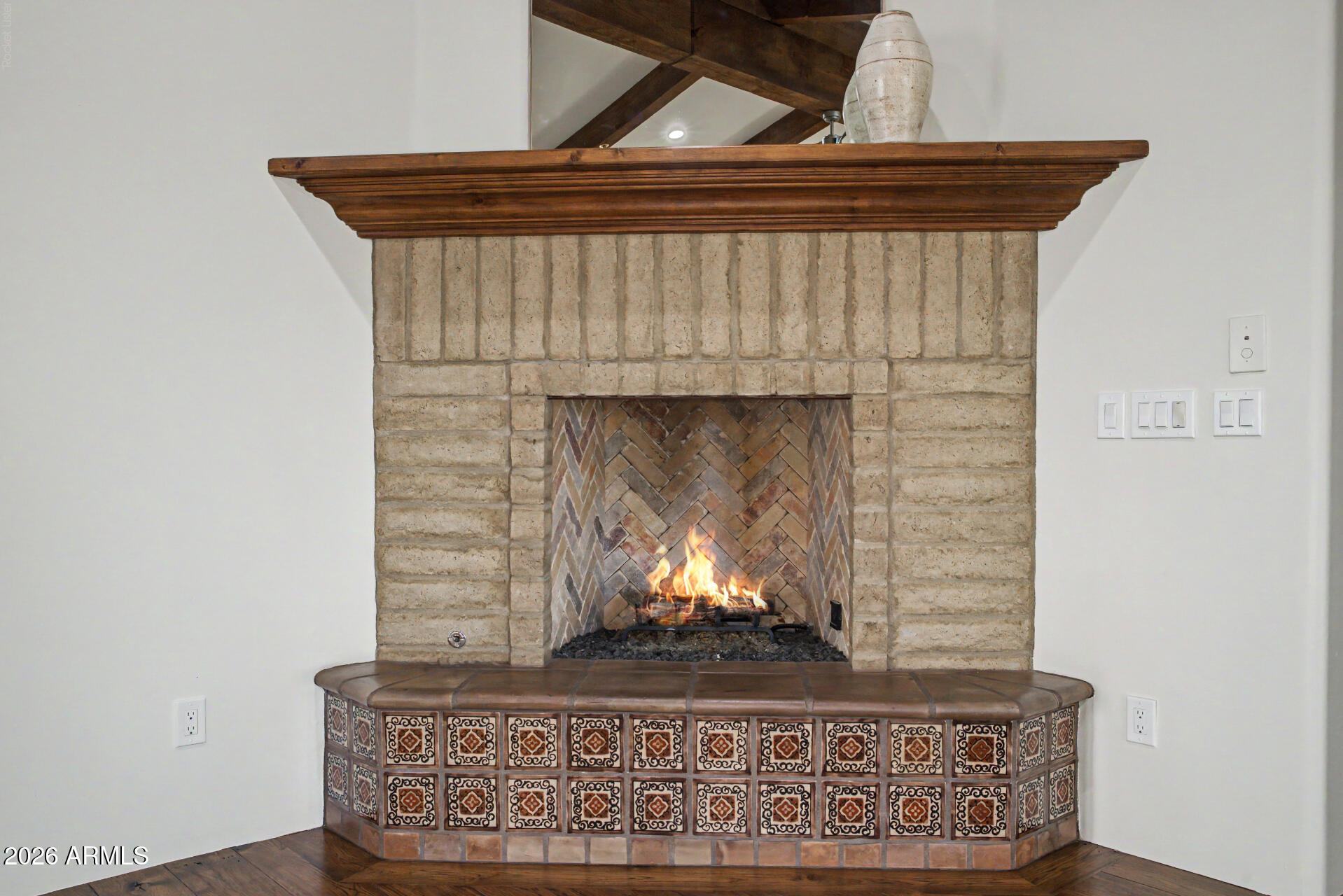 DC RANCH - Residential