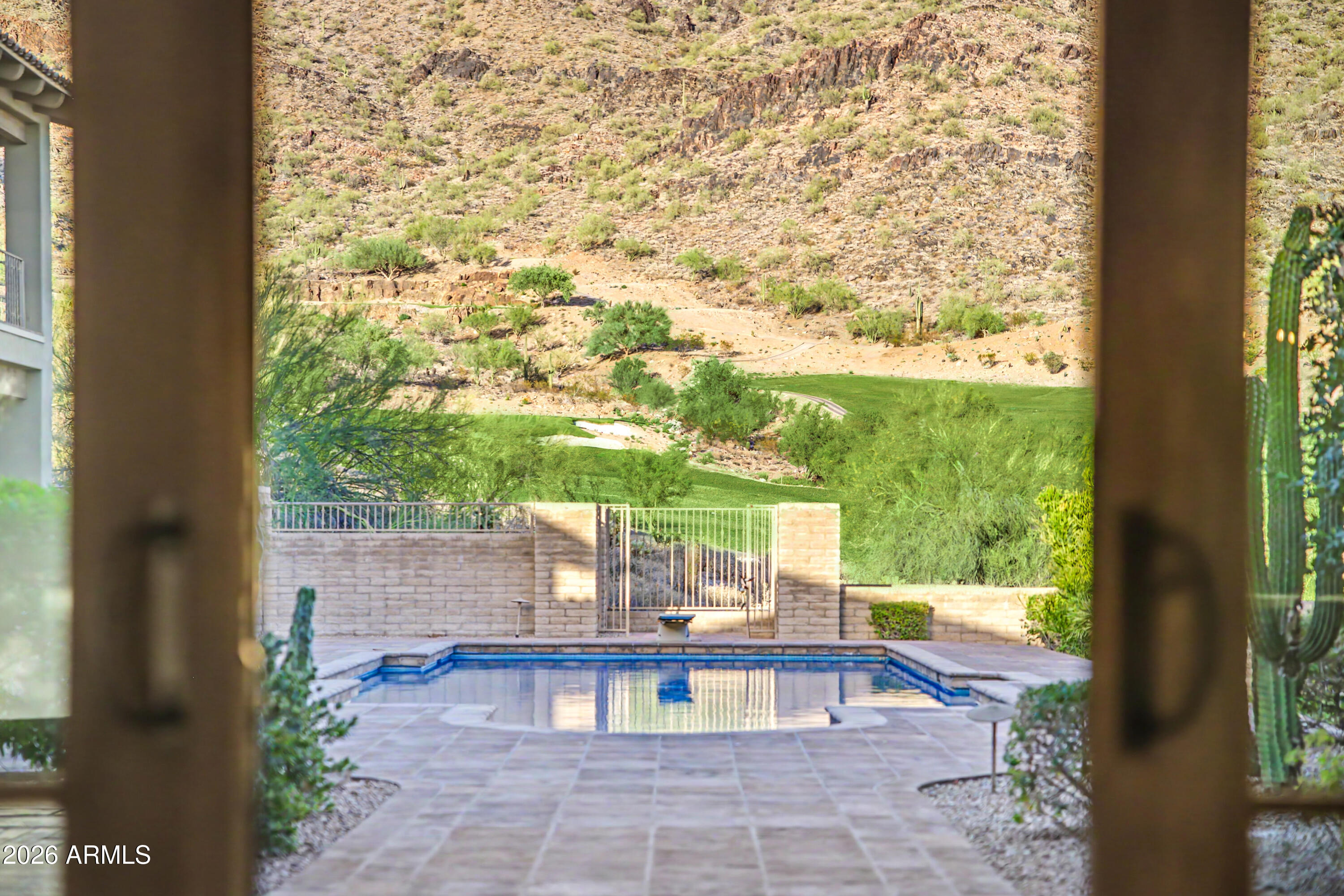 DC RANCH - Residential