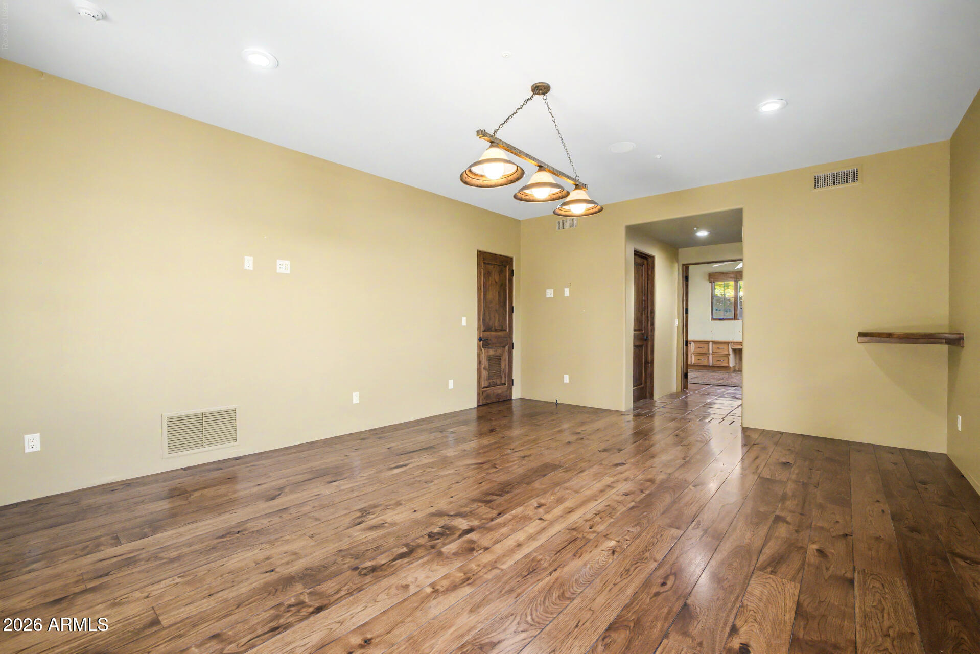 DC RANCH - Residential