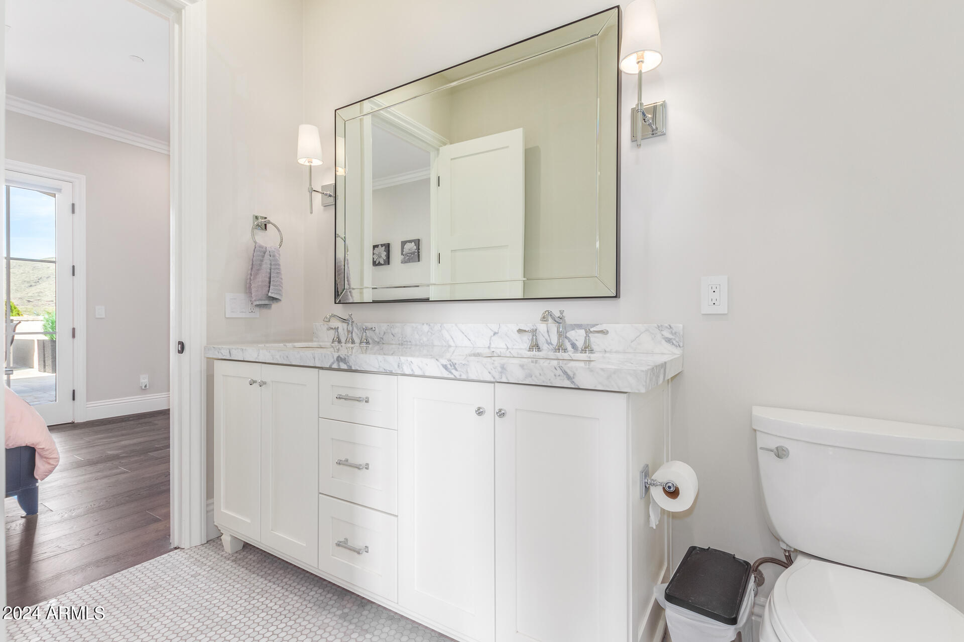 AHWATUKEE CUSTOM ESTATES - Residential