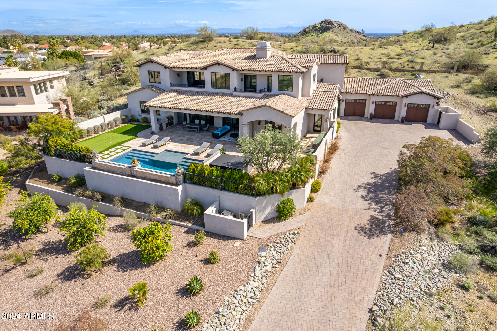 AHWATUKEE CUSTOM ESTATES - Residential