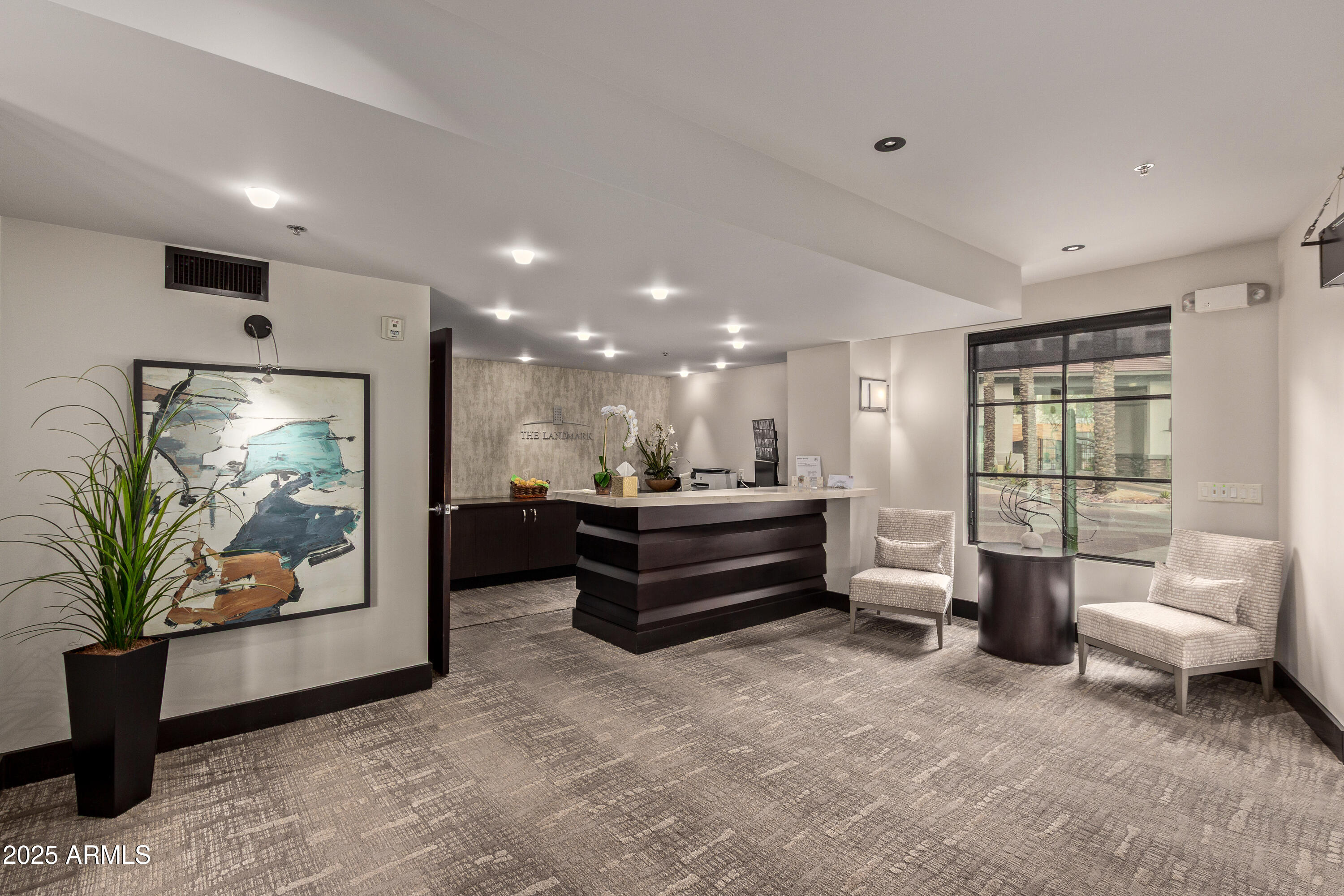 LANDMARK CONDOMINIUM 2 2ND AMD - Residential