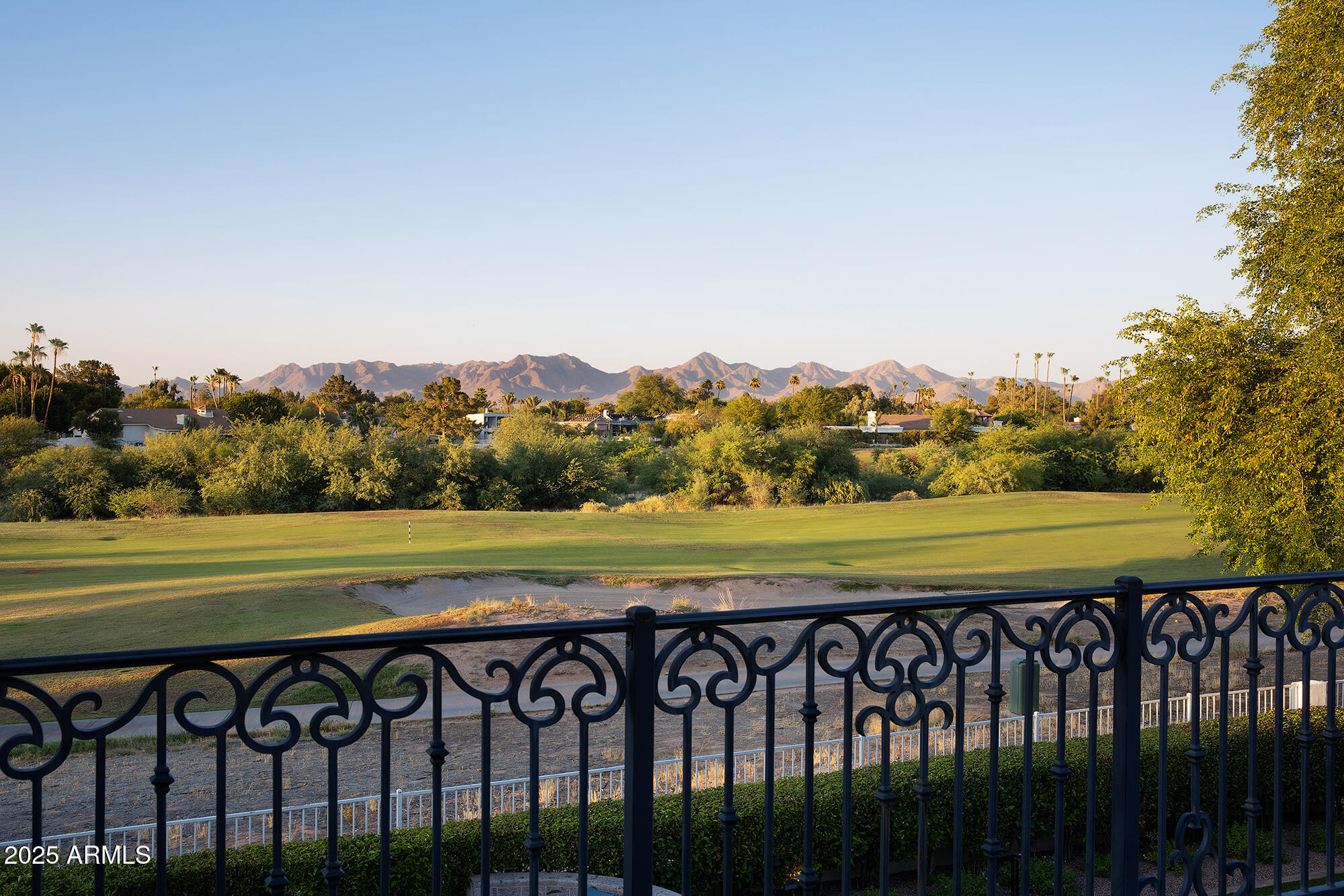 CAMELBACK COUNTRY ESTATES UNIT 4 - Residential
