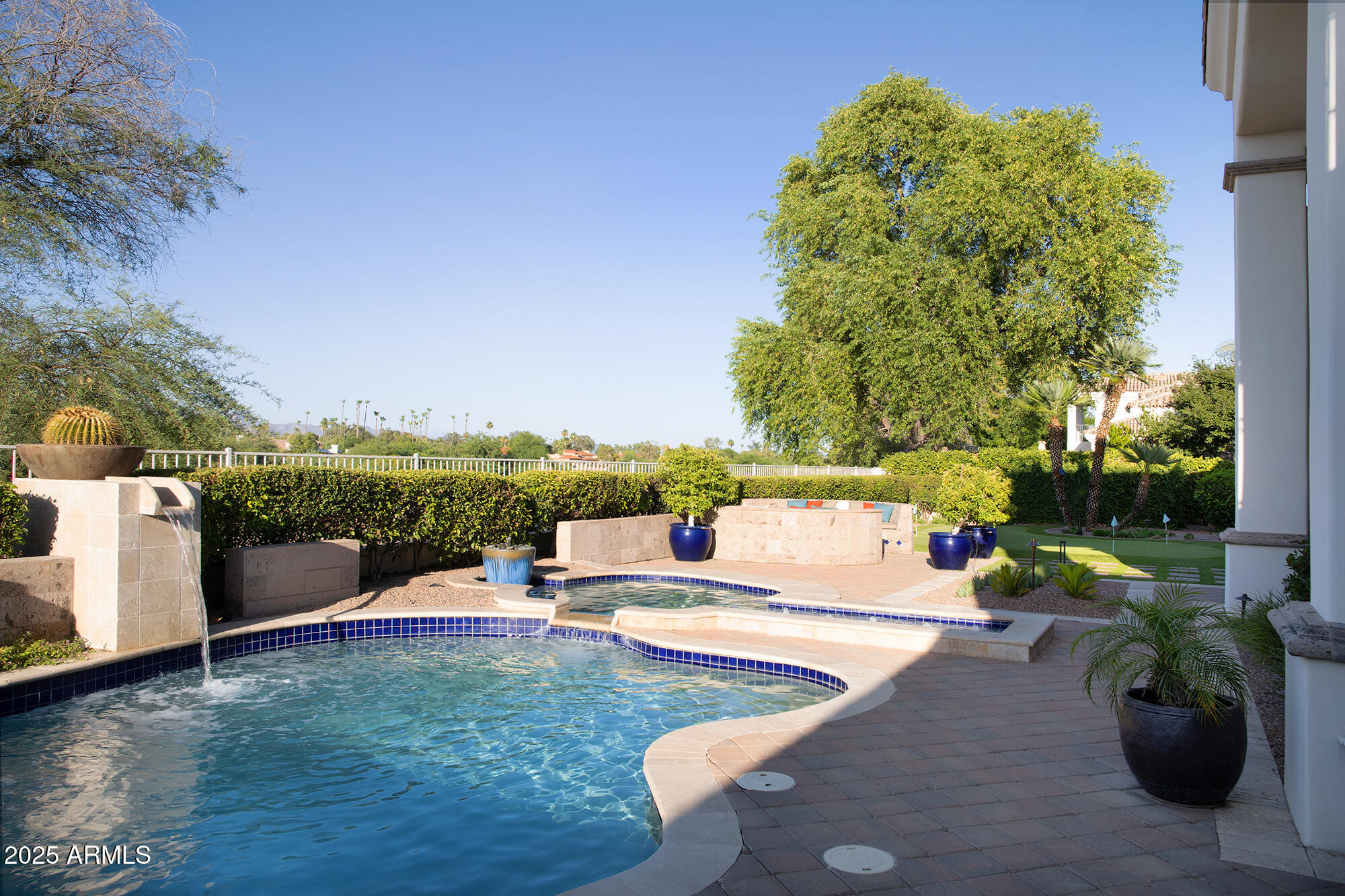 CAMELBACK COUNTRY ESTATES UNIT 4 - Residential