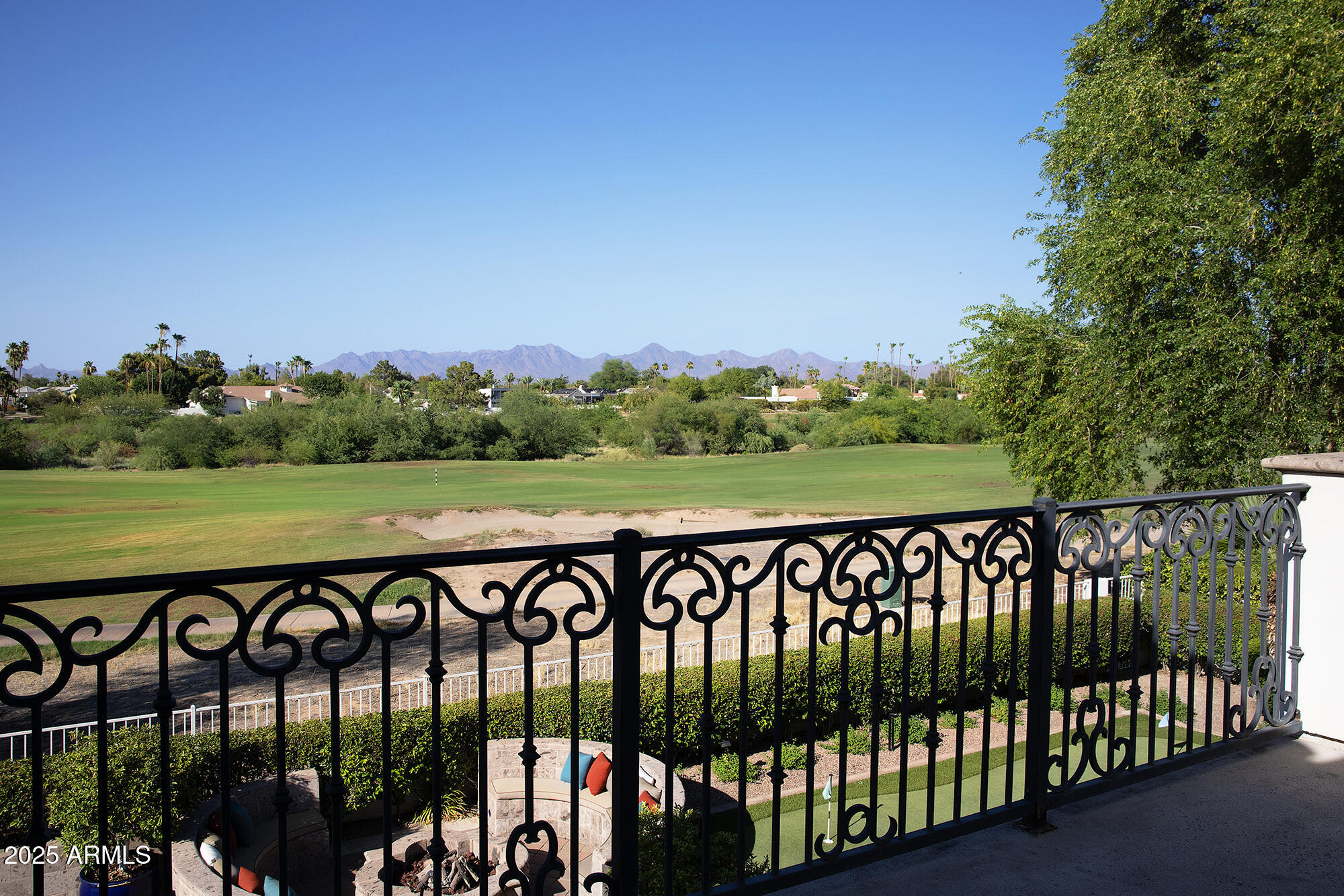 CAMELBACK COUNTRY ESTATES UNIT 4 - Residential