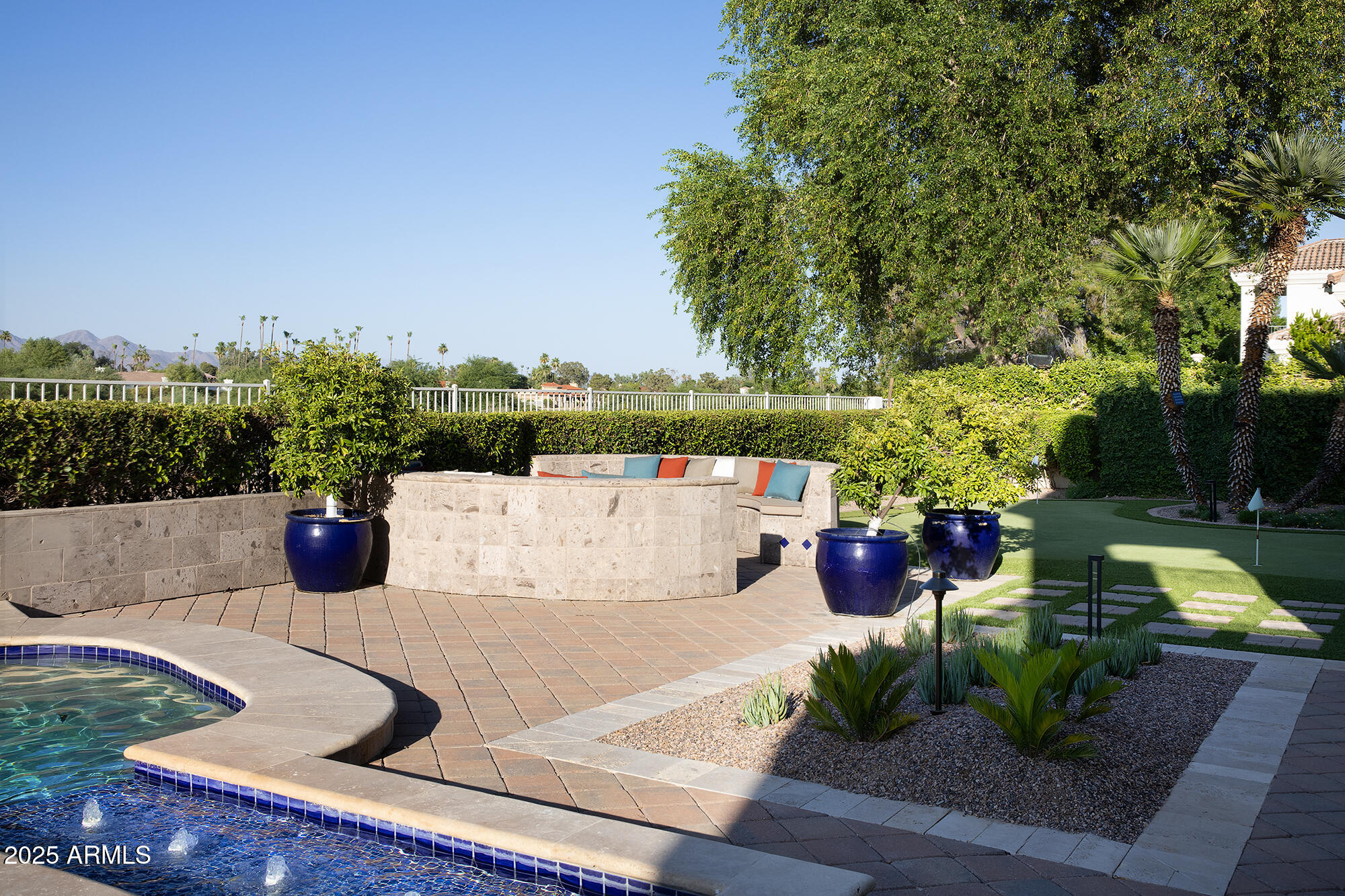 CAMELBACK COUNTRY ESTATES UNIT 4 - Residential