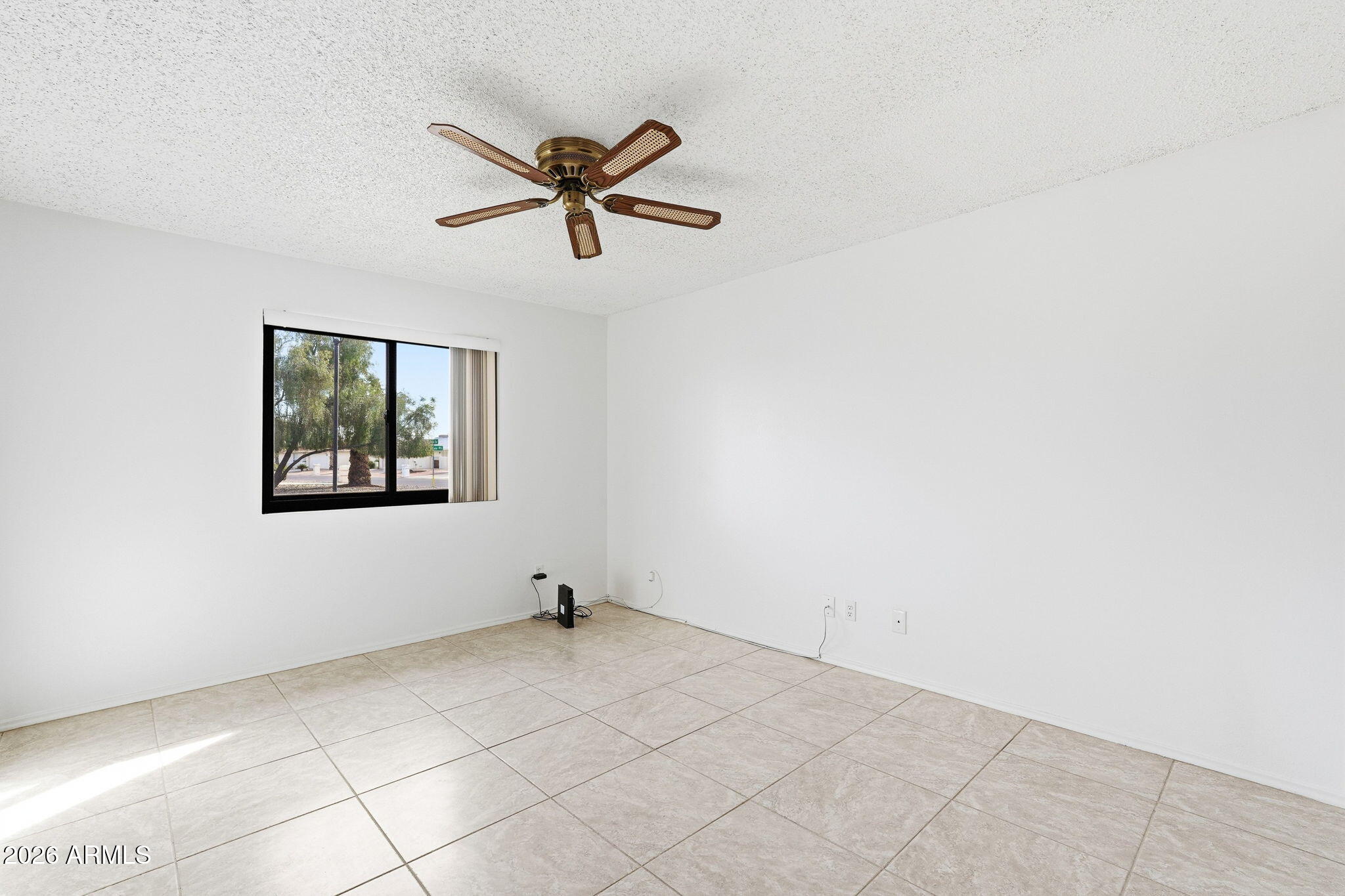 SUN LAKES - Residential