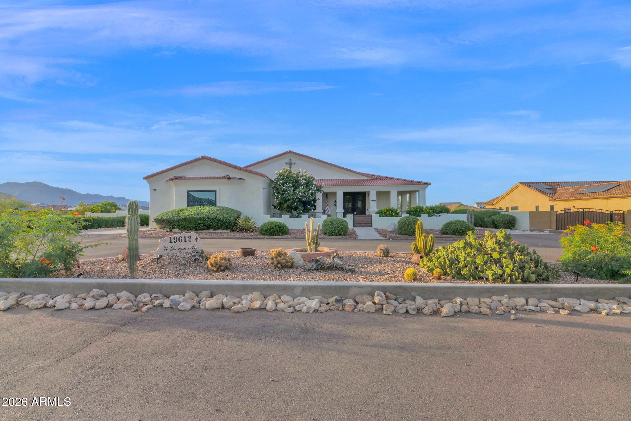 BEAUTIFUL ARIZONA ESTATES SUB - Residential