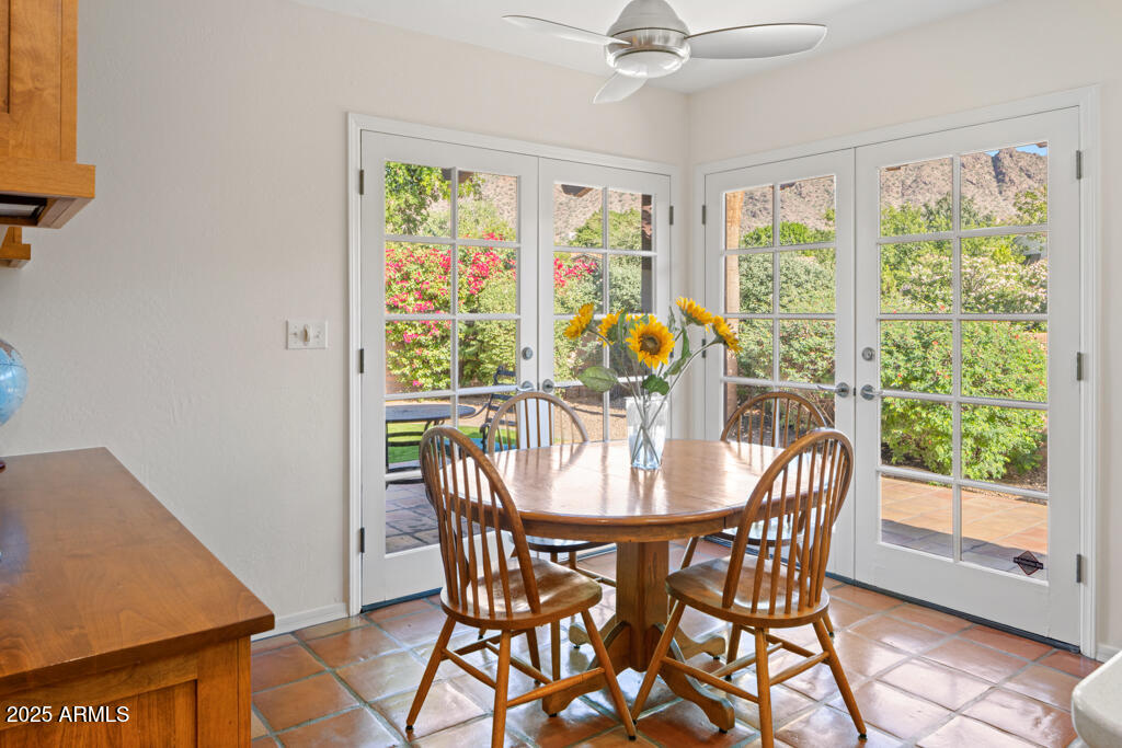 CAMELVIEW - Residential