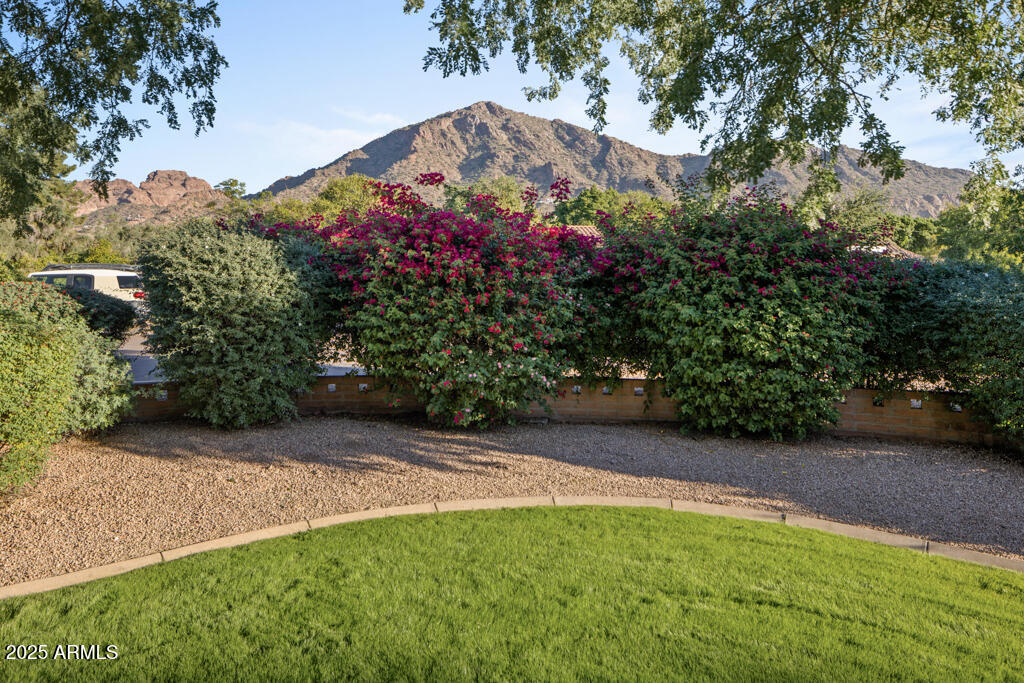 CAMELVIEW - Residential