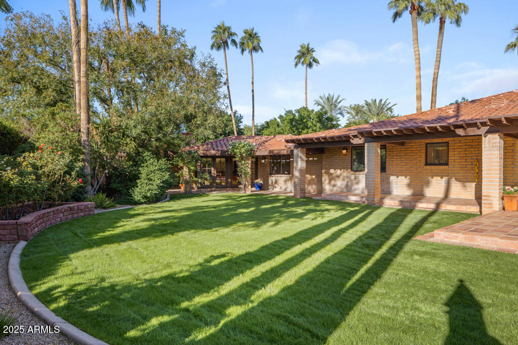 CAMELVIEW - Residential