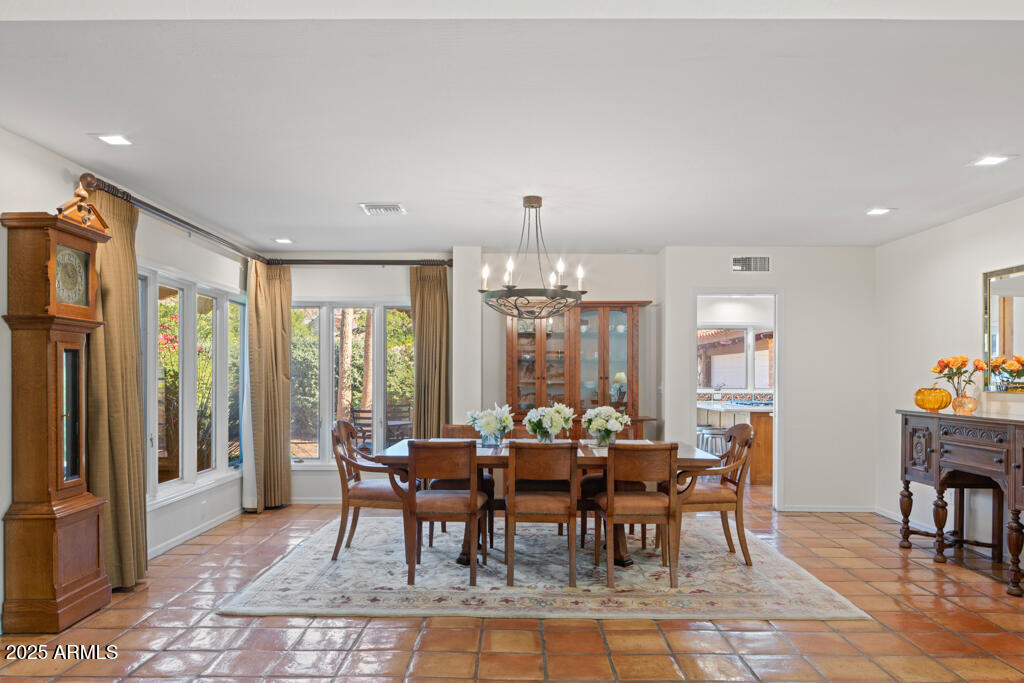 CAMELVIEW - Residential