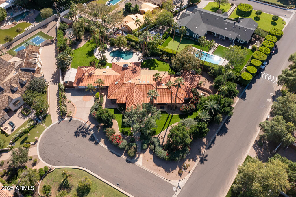 CAMELVIEW - Residential
