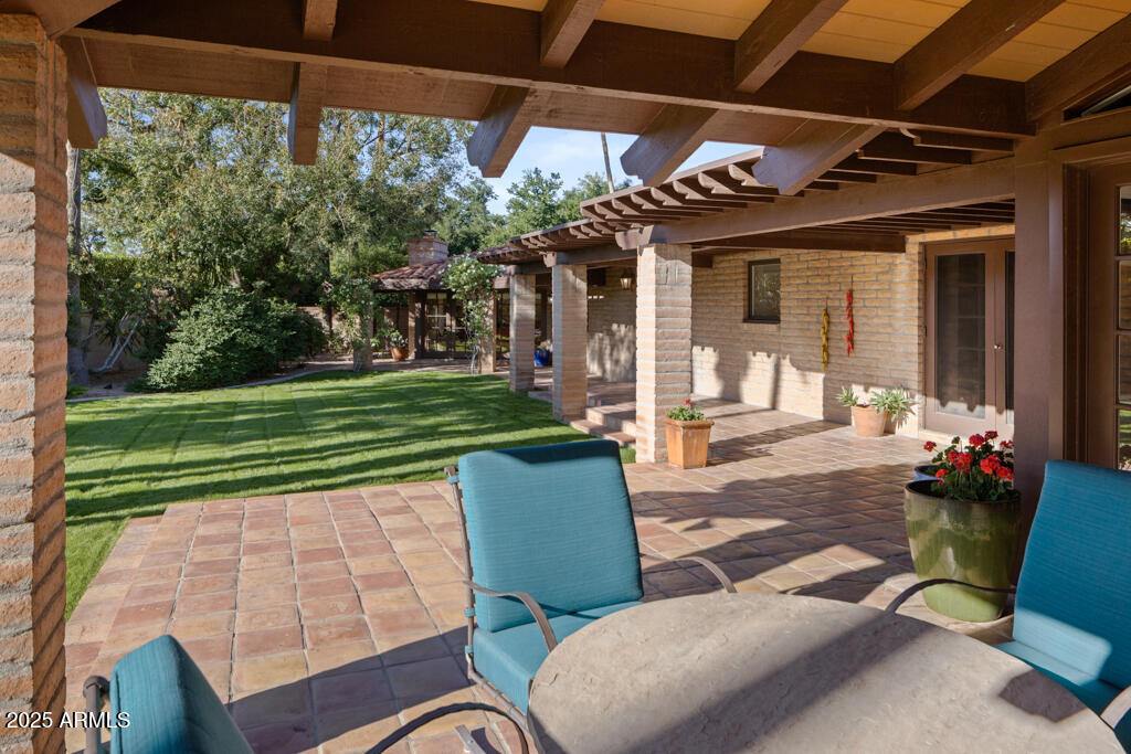 CAMELVIEW - Residential