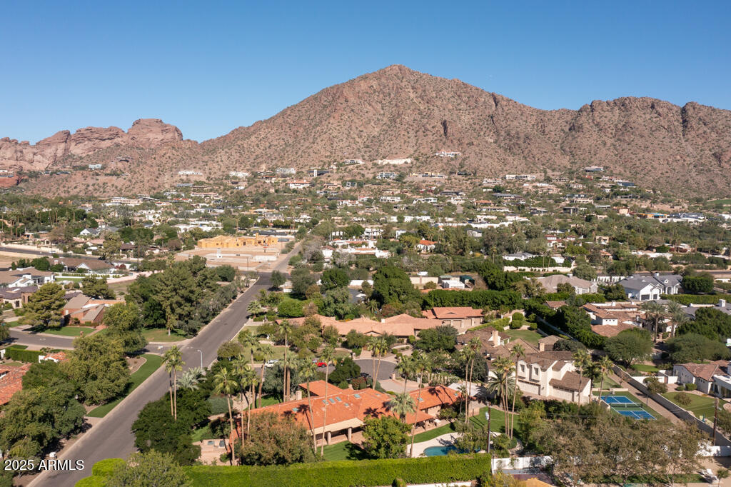CAMELVIEW - Residential