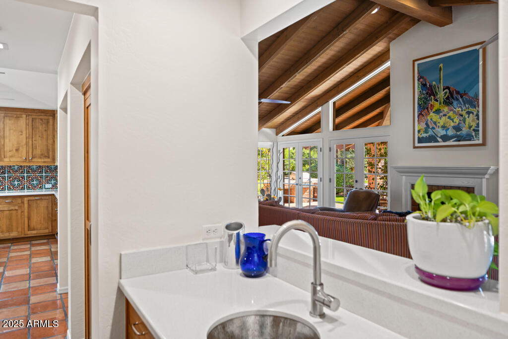 CAMELVIEW - Residential