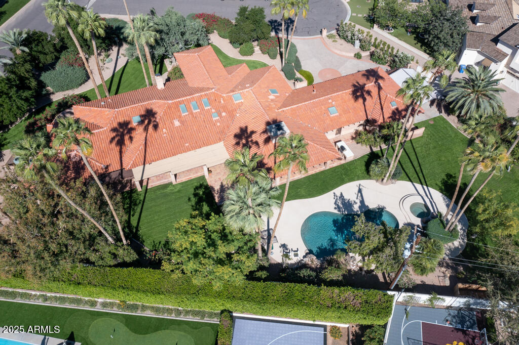 CAMELVIEW - Residential