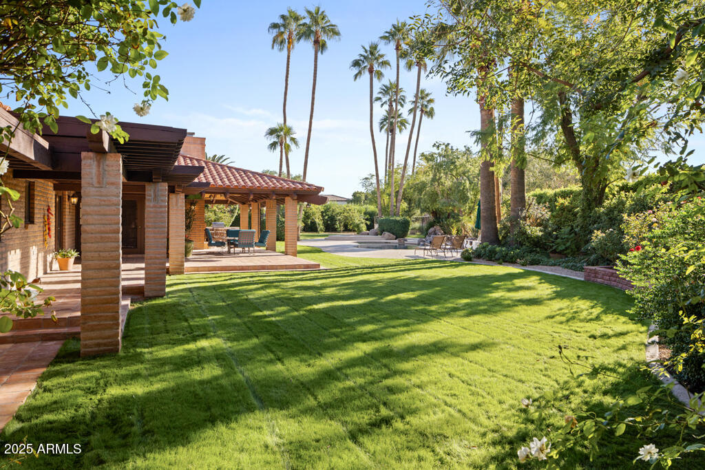 CAMELVIEW - Residential