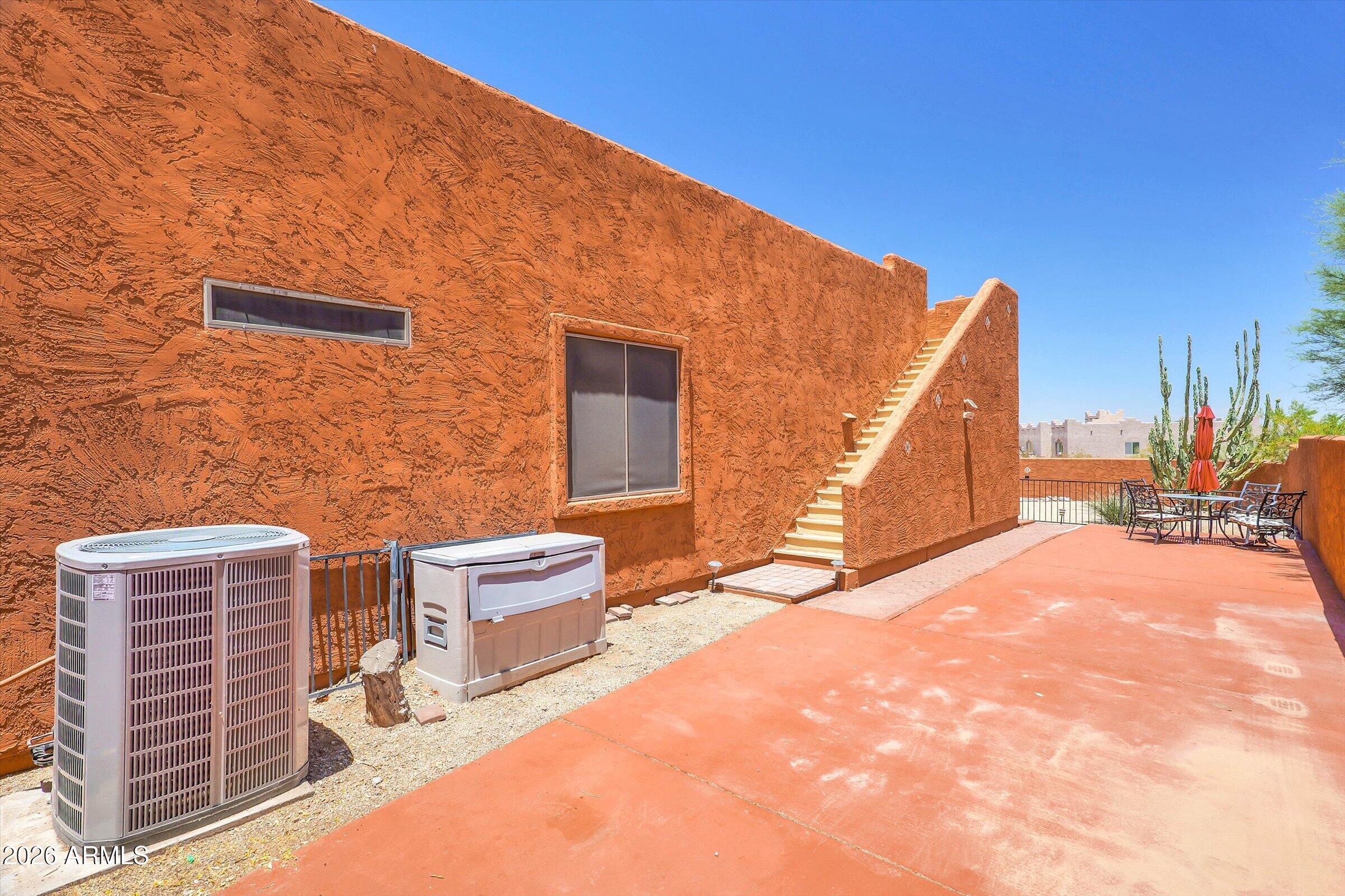 CUSTOM - Residential