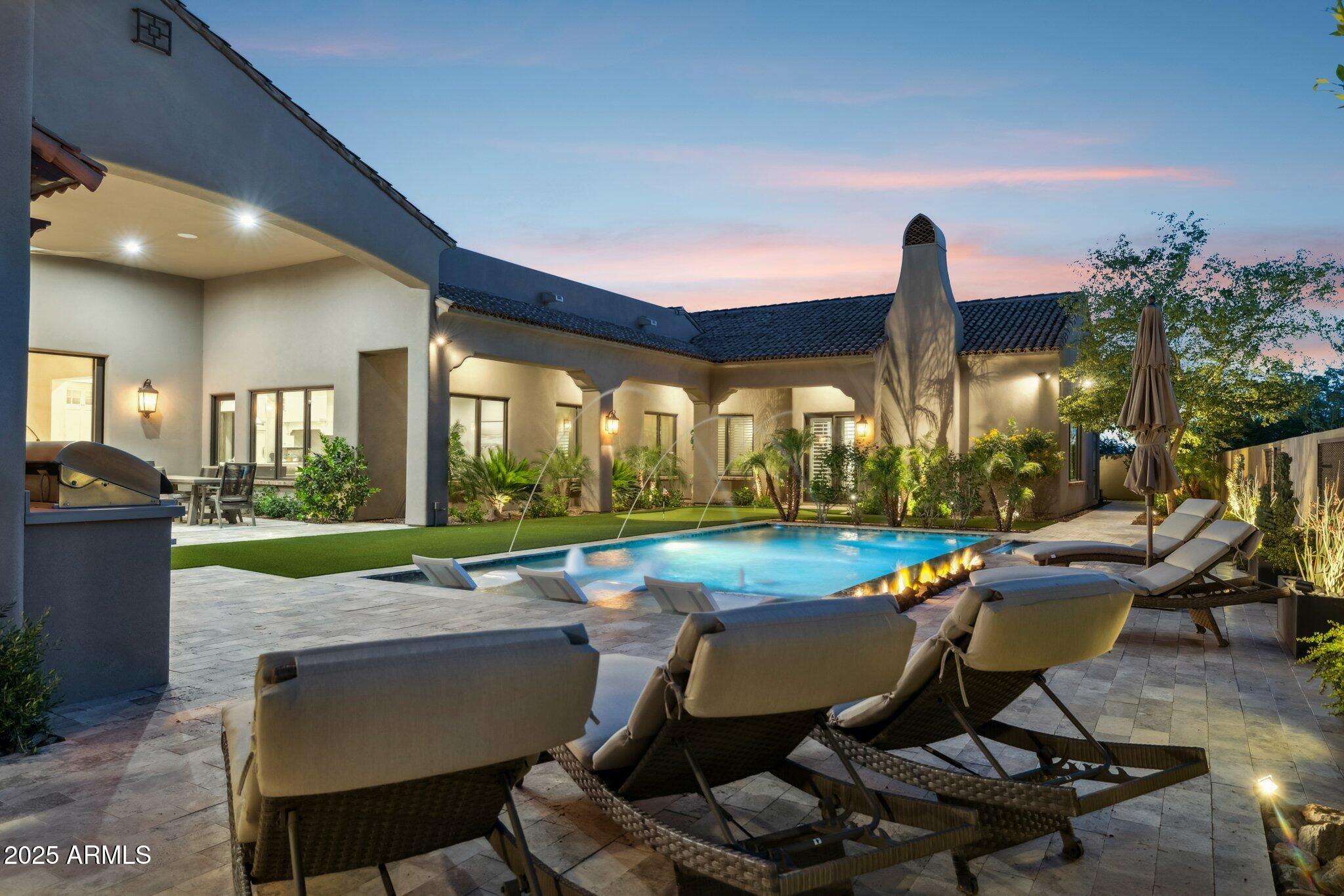 SIERRA HILLS - Residential