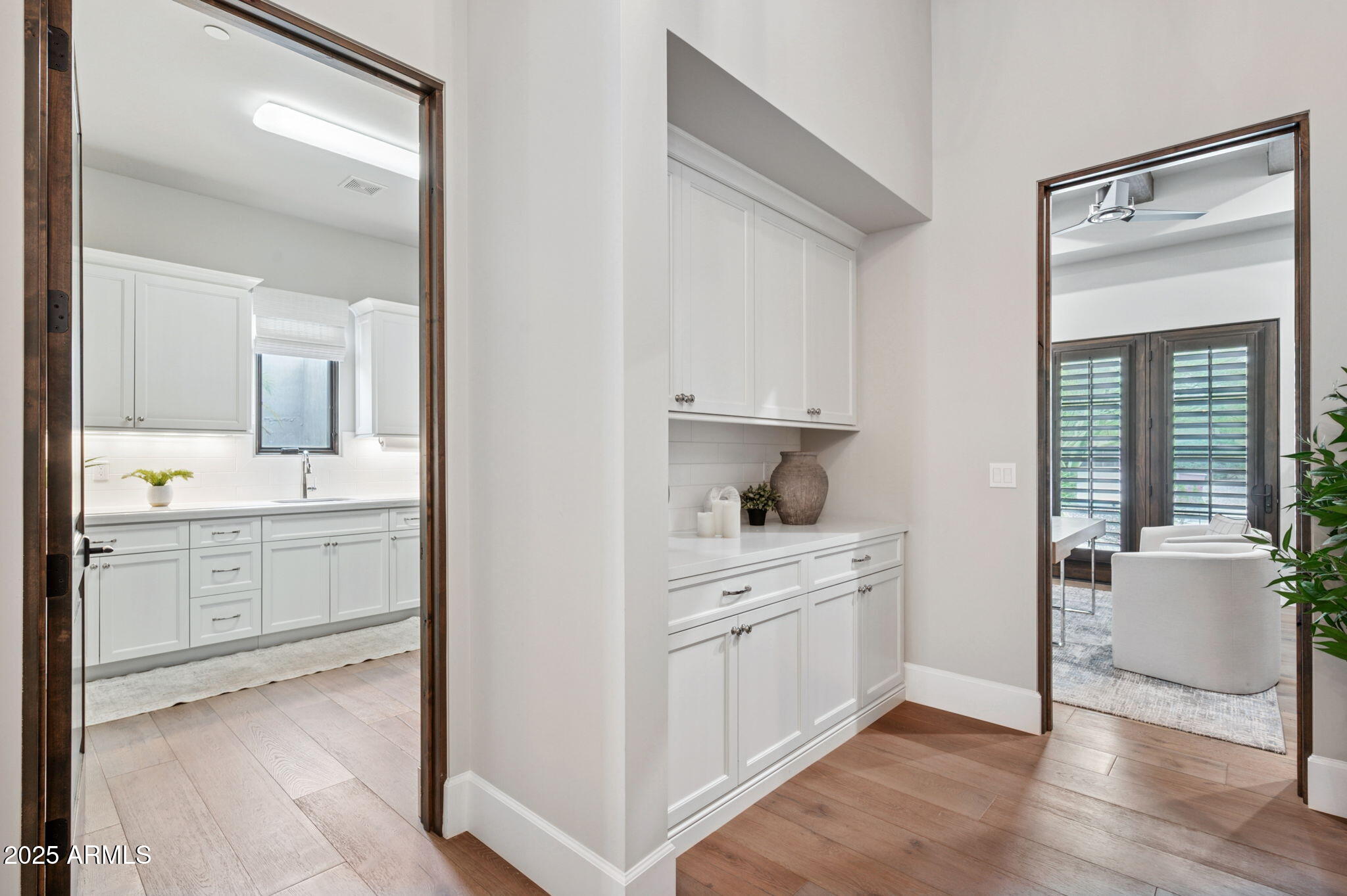 SIERRA HILLS - Residential