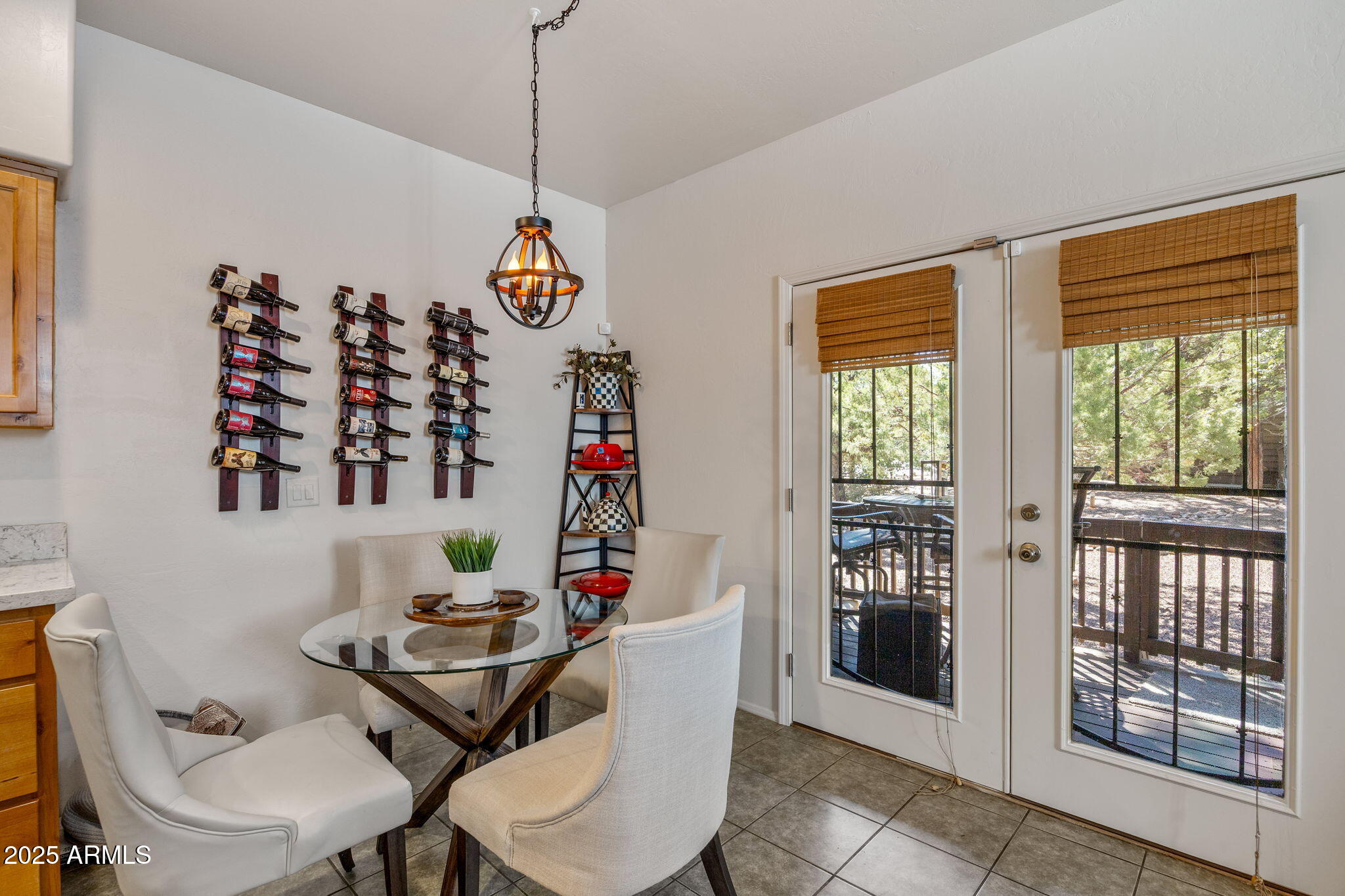 STARLIGHT RIDGE ESTATES TOWNHOUSES UNIT 1 - Residential